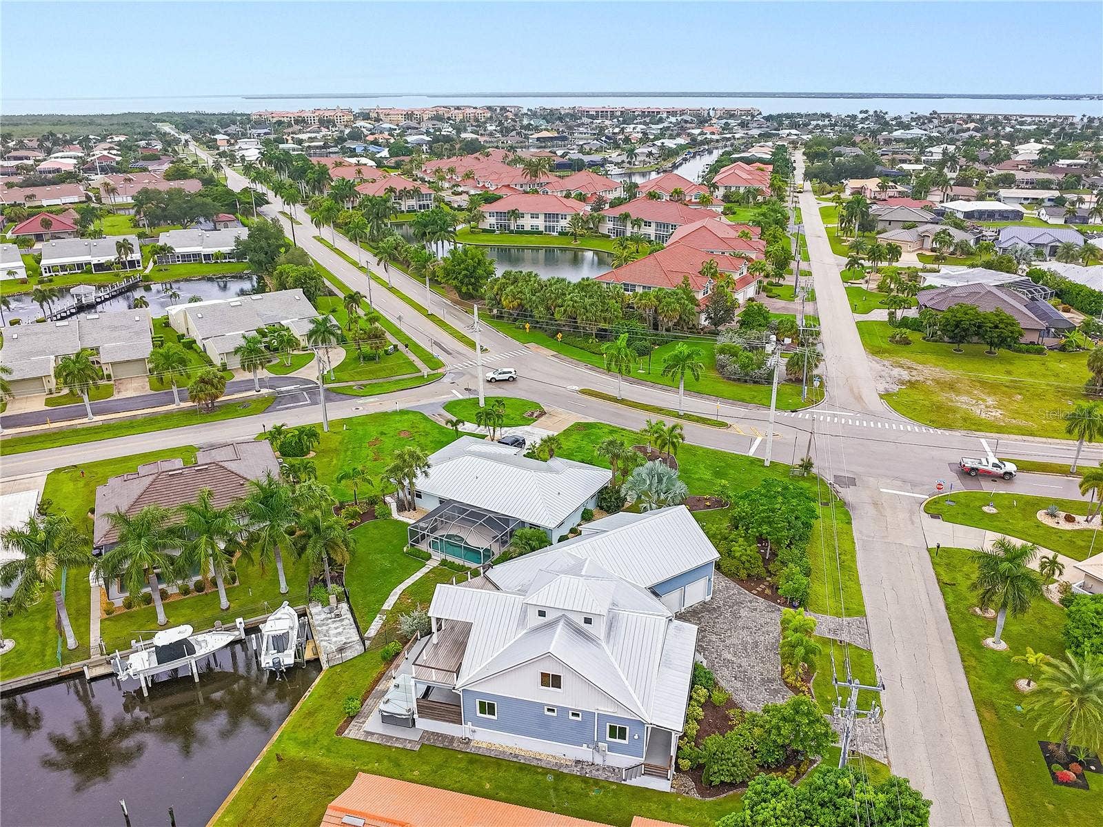 201 TROPICANA DRIVE, Punta Gorda, FL 33950 201 TROPICANA DRIVE, Punta Gorda, FL 33950