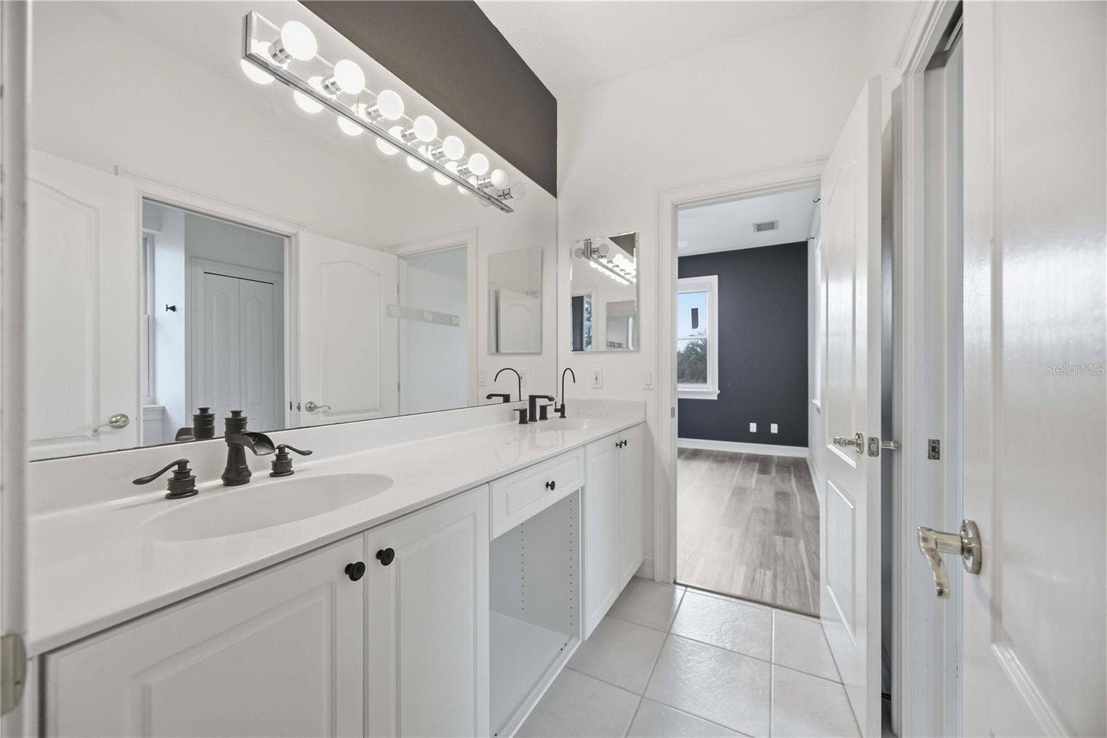8543 SW AVIARY ROAD, Arcadia, FL 34269 Jack n Jill bathroom