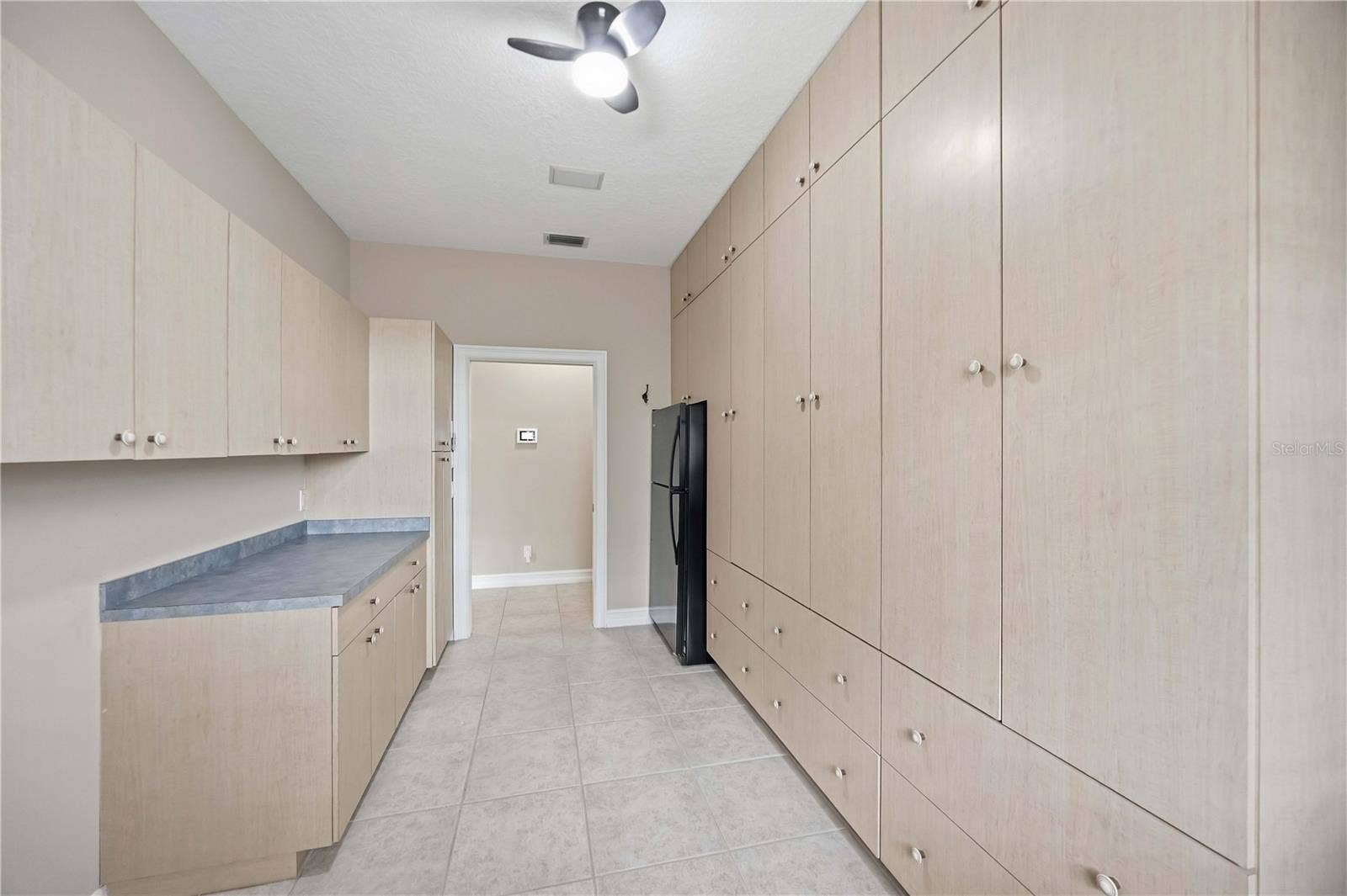 8543 SW AVIARY ROAD, Arcadia, FL 34269 Laundry room with ample storage