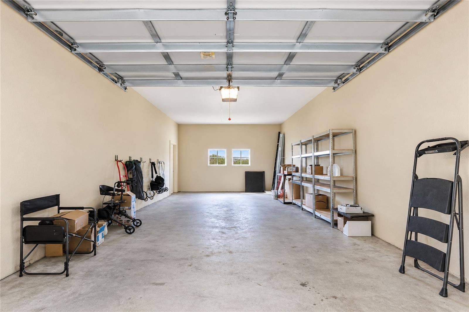 96 VIVANTE BOULEVARD, #96211, Punta Gorda, FL 33950 Garage