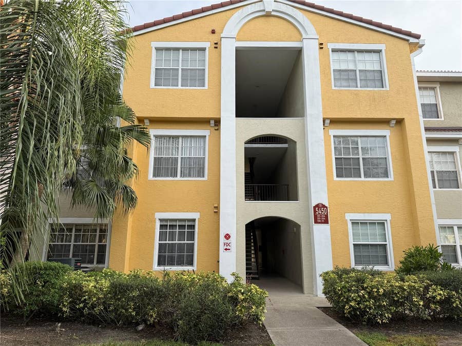 Property photo for 5450 BENTGRASS DRIVE, #5-108, Sarasota, FL