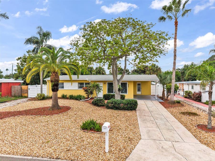 Property photo for 6235 COLUMBIA DRIVE, Bradenton, FL