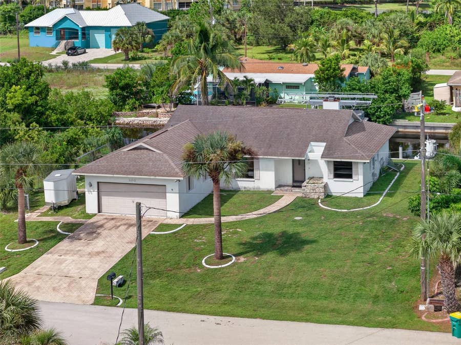 Property photo for 300 TARPON WAY, Punta Gorda, FL