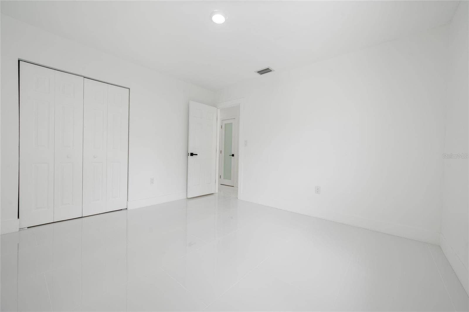 1112 SW 11TH AVENUE, Miami, FL 33129