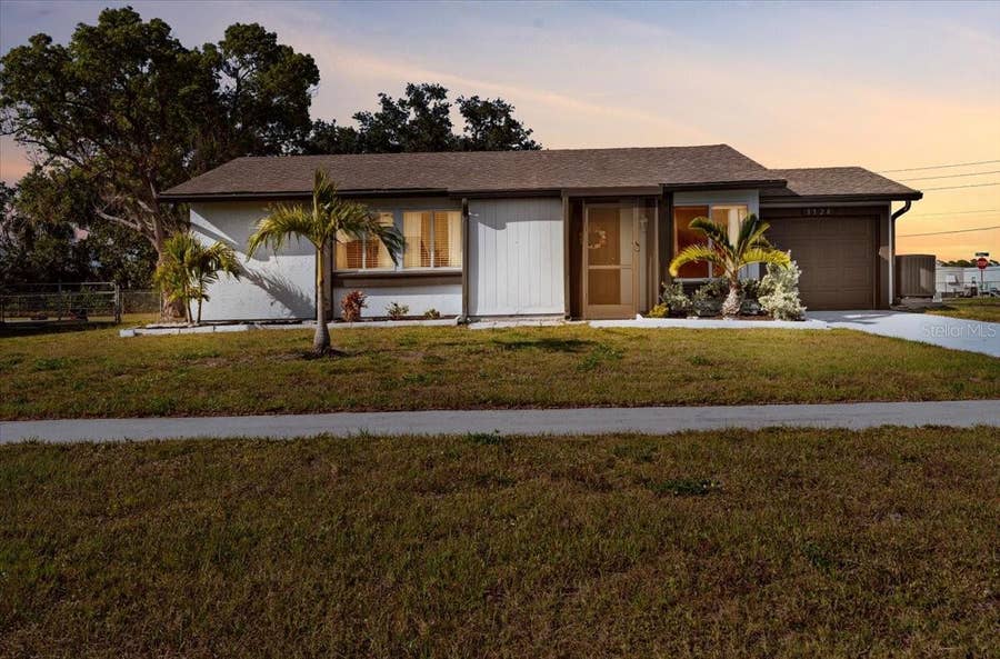 Property photo for 5520 KENWOOD DRIVE, North Port, FL