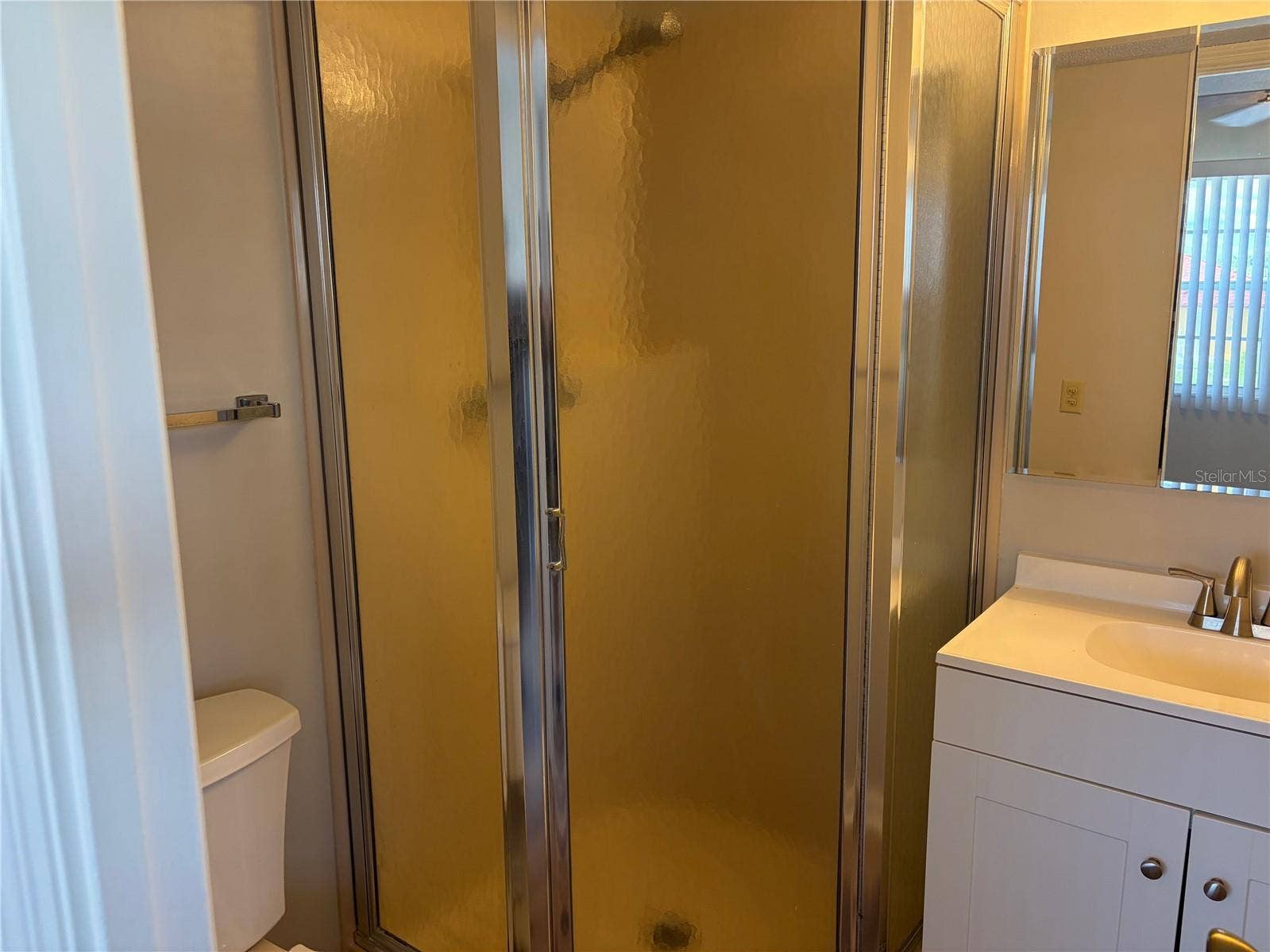 4158 TAMIAMI TRAIL, #T8, Port Charlotte, FL 33952 Primary Bathroom
