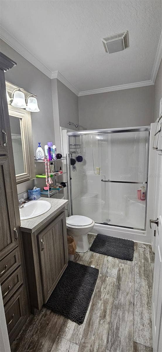 Hall Bathroom