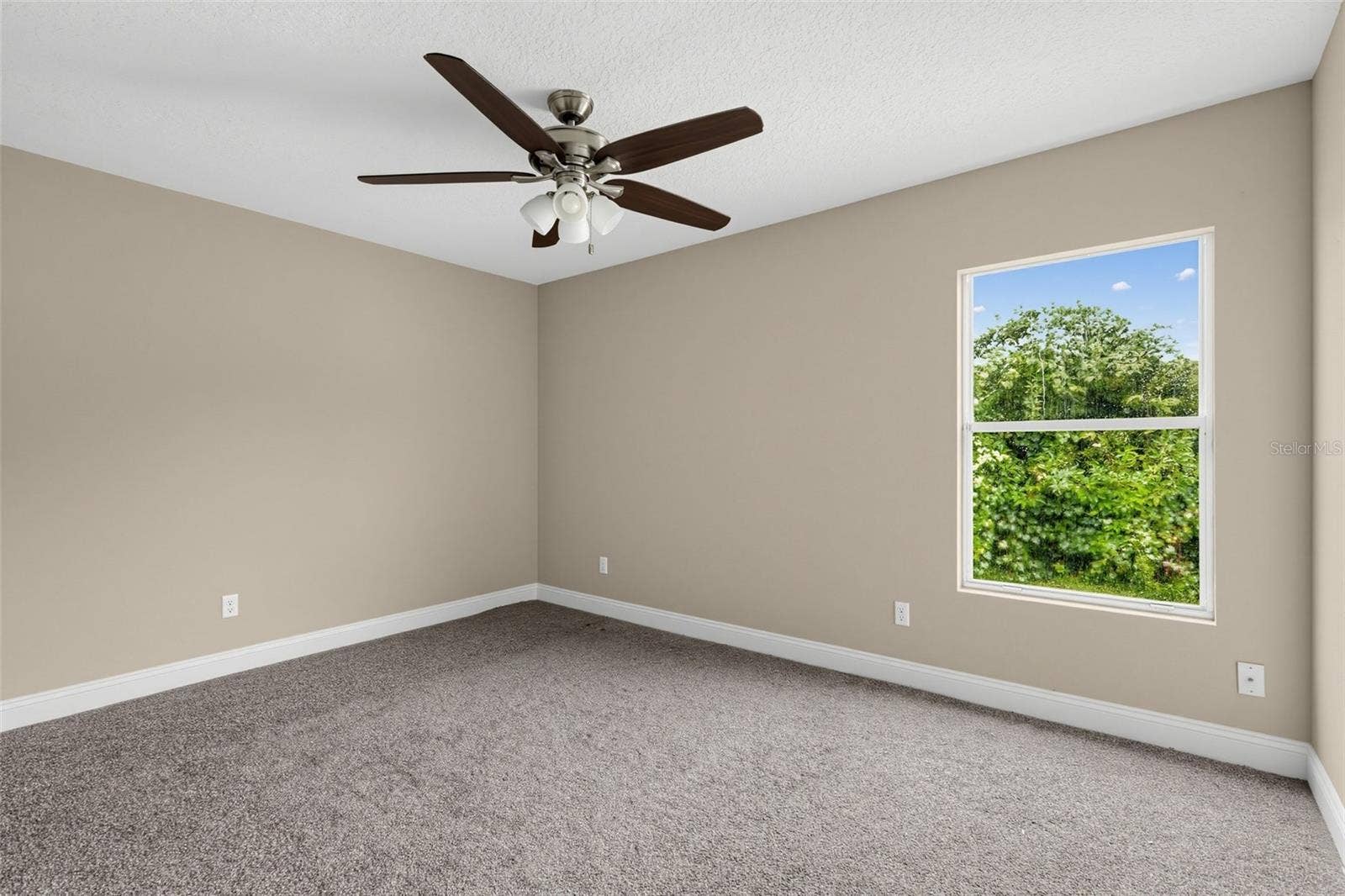 10 RIVIERA ESTATES DRIVE, Palm Coast, FL 32164