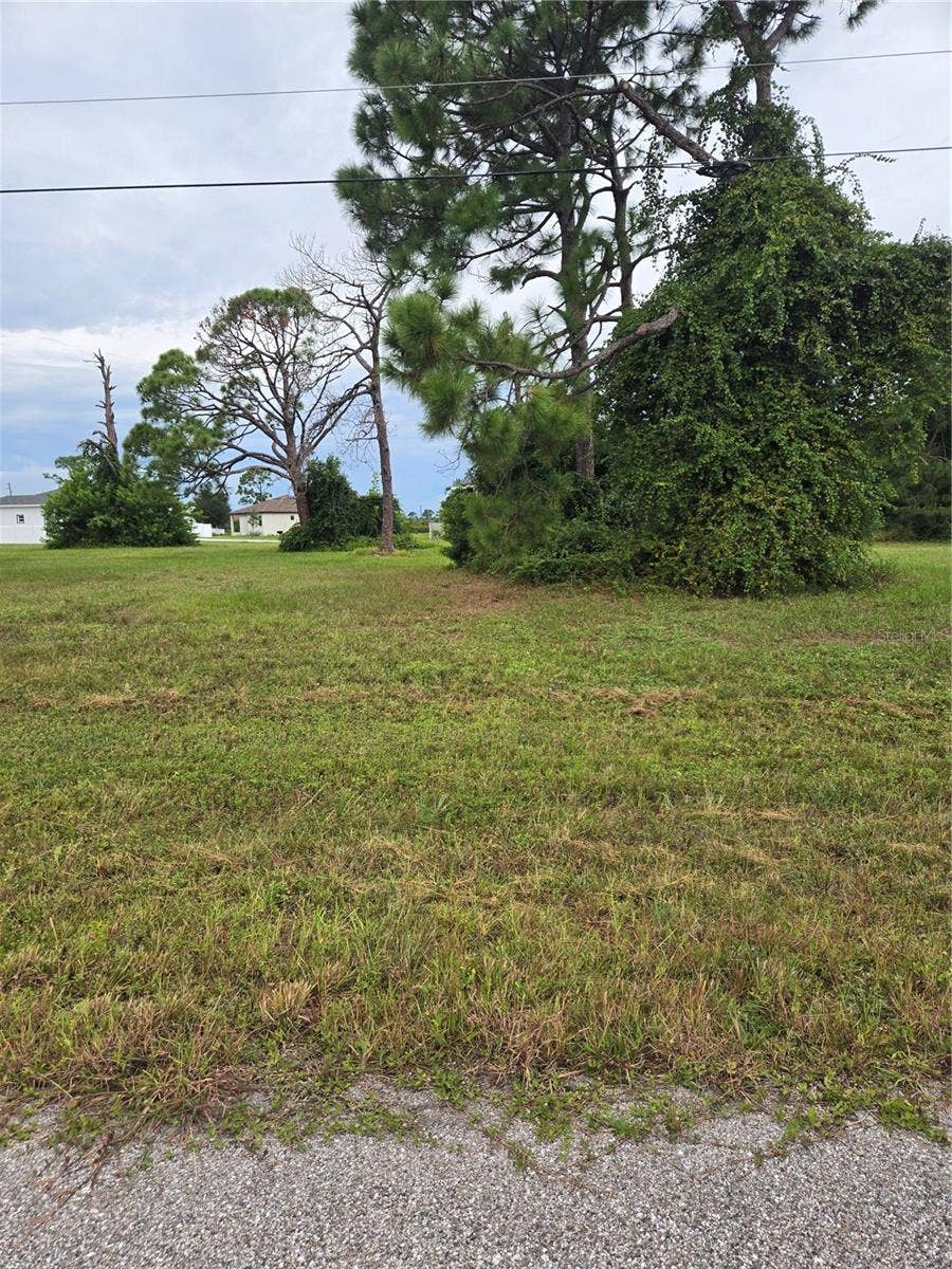 Property photo for 6 MASTHEAD ROAD, Placida, FL