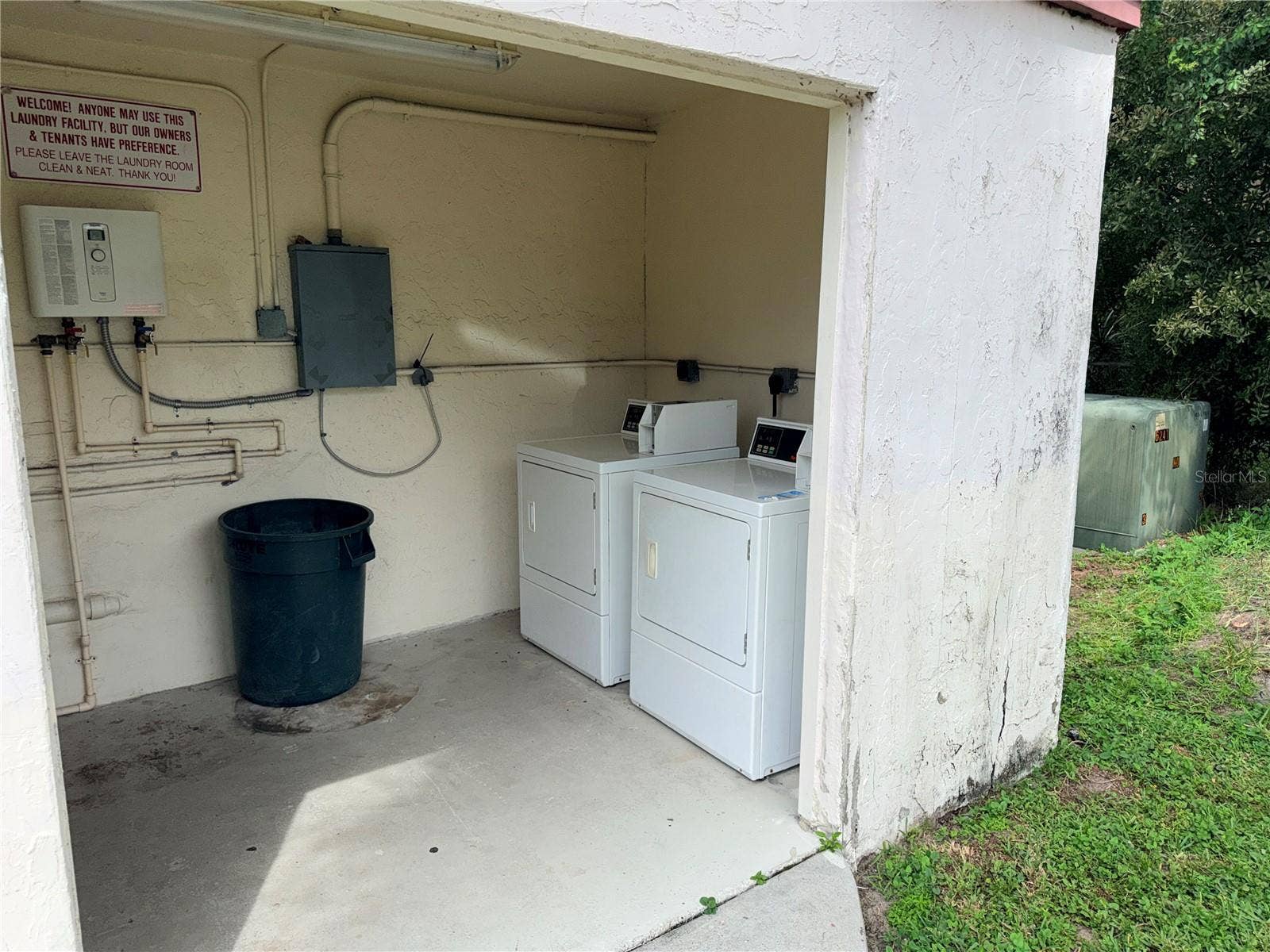 2920 CLARK ROAD, #204, Sarasota, FL 34231 Shared Laundry