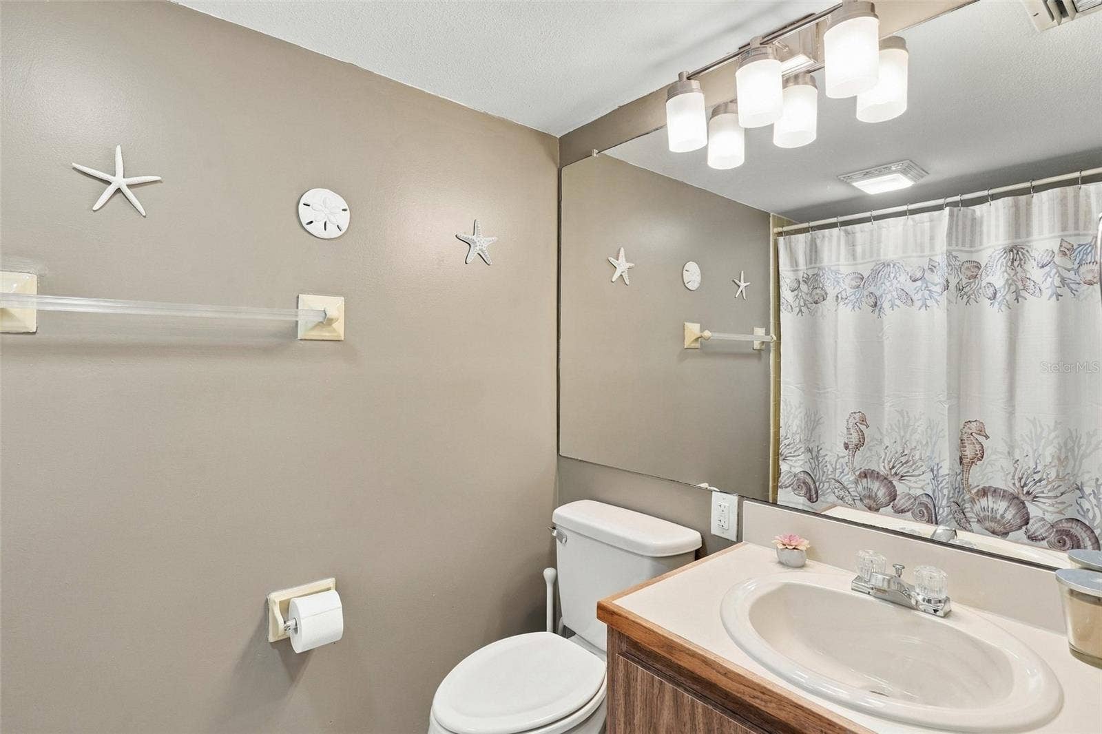 21280 BRINSON AVENUE, #218, Port Charlotte, FL 33952 21280 BRINSON AVENUE, #218, Port Charlotte, FL 33952