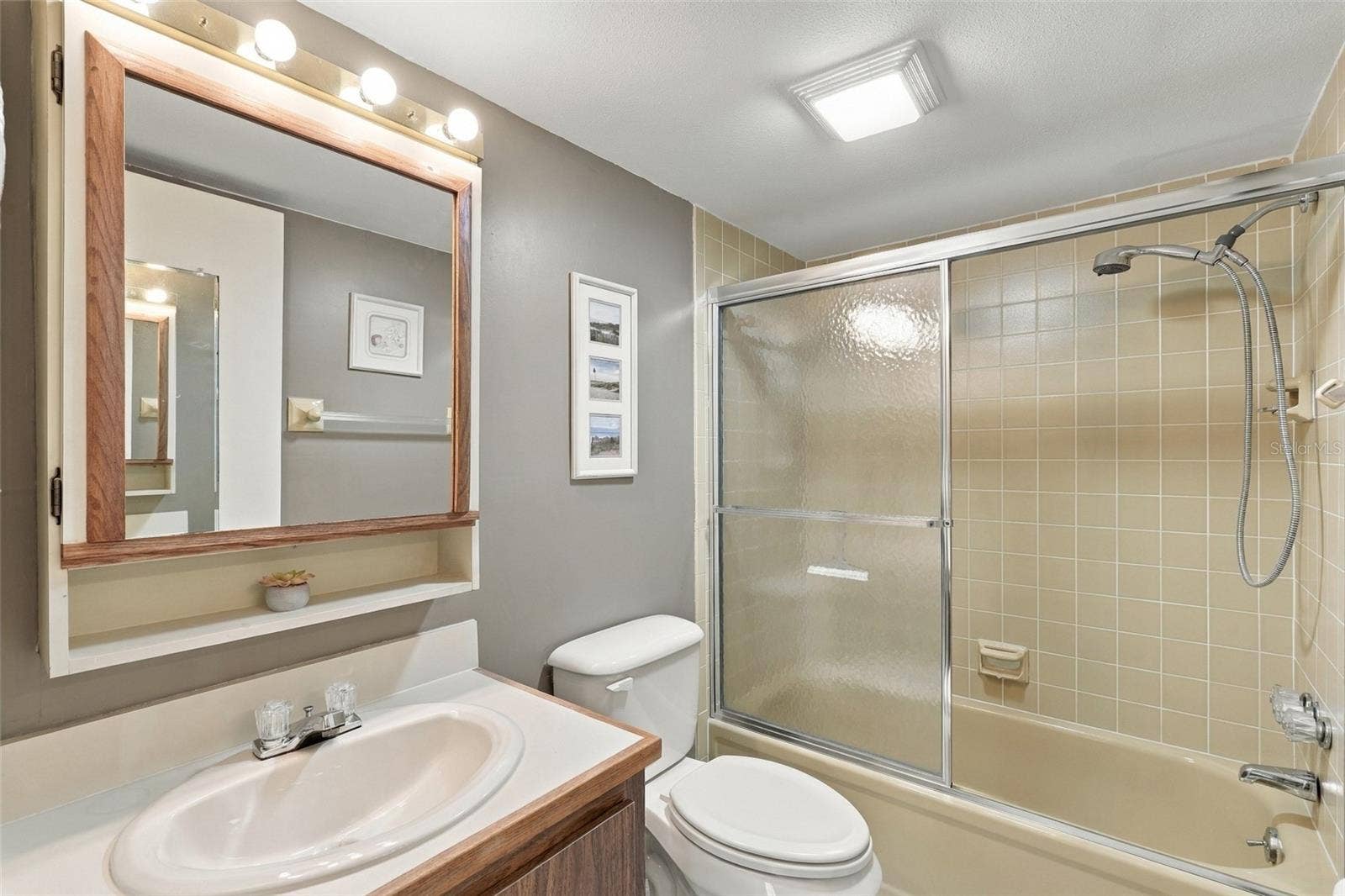 21280 BRINSON AVENUE, #218, Port Charlotte, FL 33952 21280 BRINSON AVENUE, #218, Port Charlotte, FL 33952