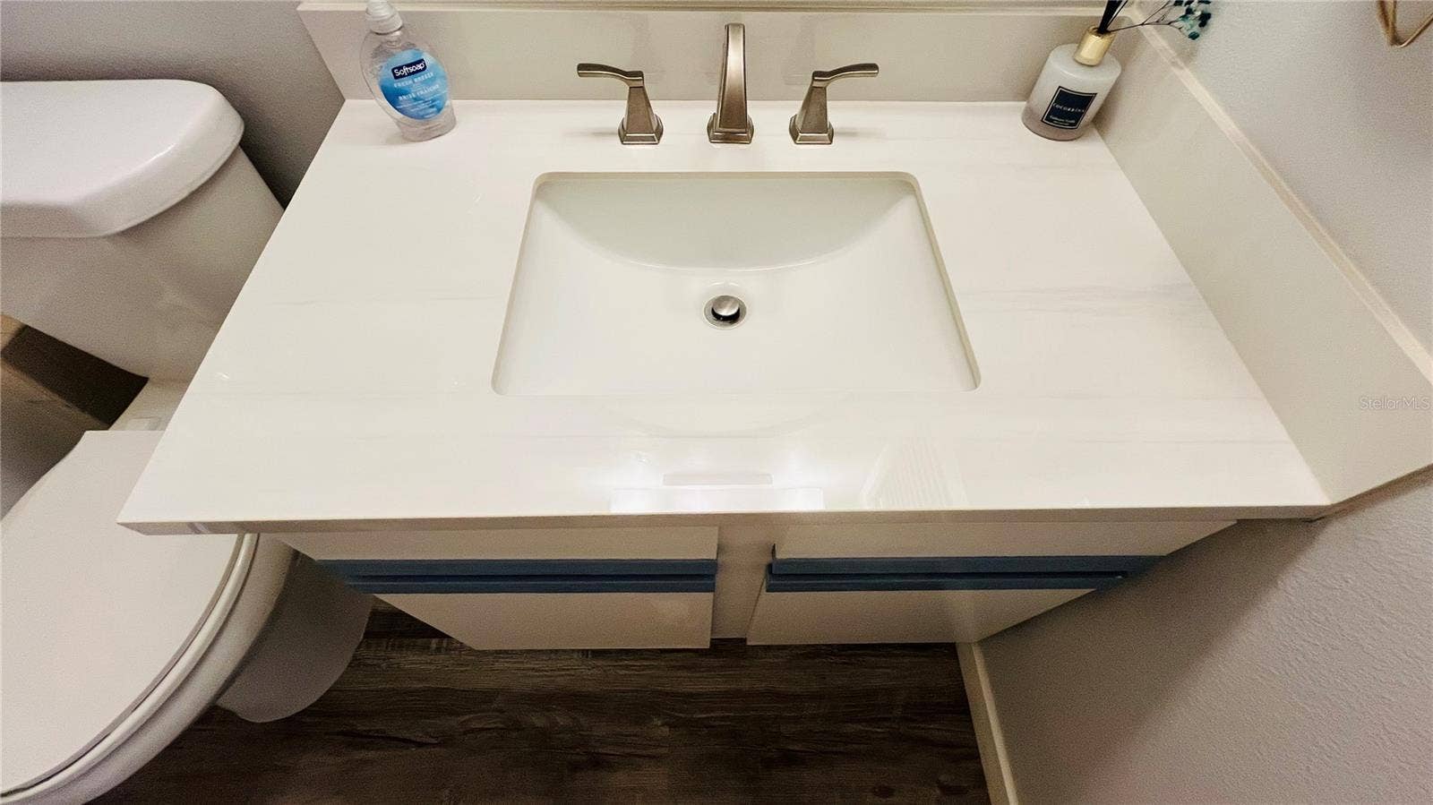 4022 BEAVER LANE, #800H, Port Charlotte, FL 33952 4022 BEAVER LANE, #800H, Port Charlotte, FL 33952