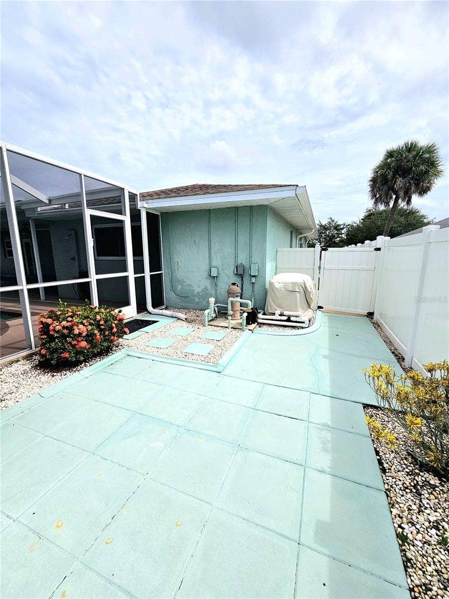 582 AZALEA DRIVE NW, Port Charlotte, FL 33952 582 AZALEA DRIVE NW, Port Charlotte, FL 33952