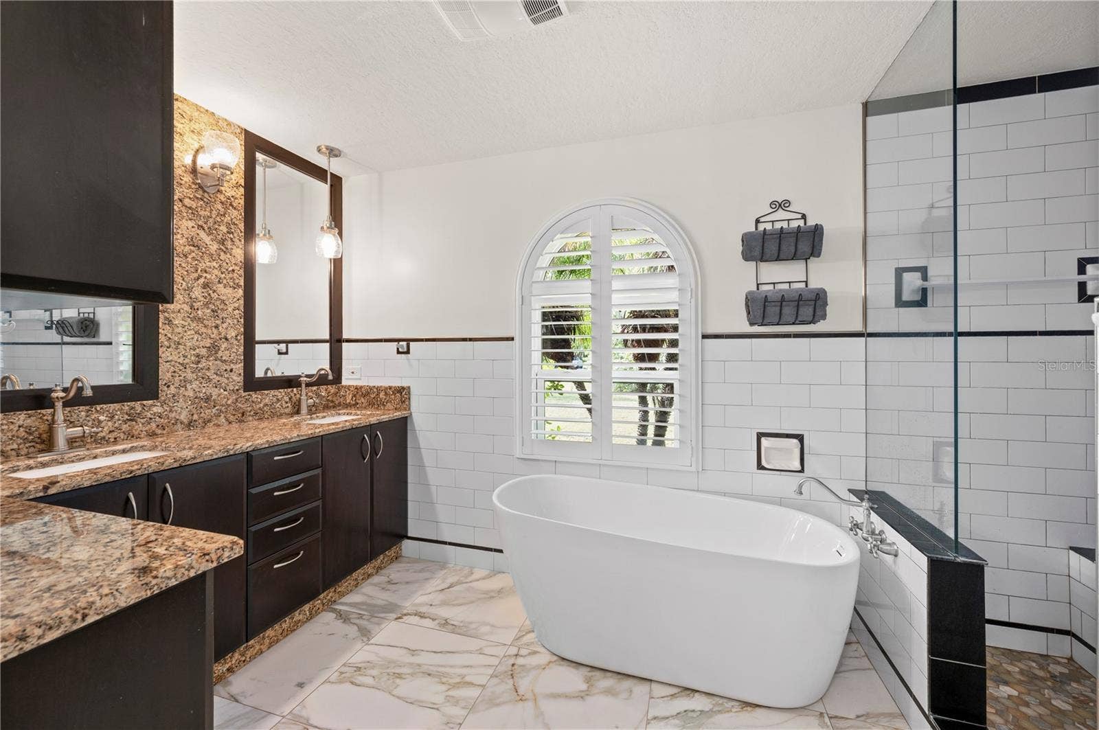 2508 TROPICAIRE BOULEVARD, North Port, FL 34286 2508 TROPICAIRE BOULEVARD, North Port, FL 34286