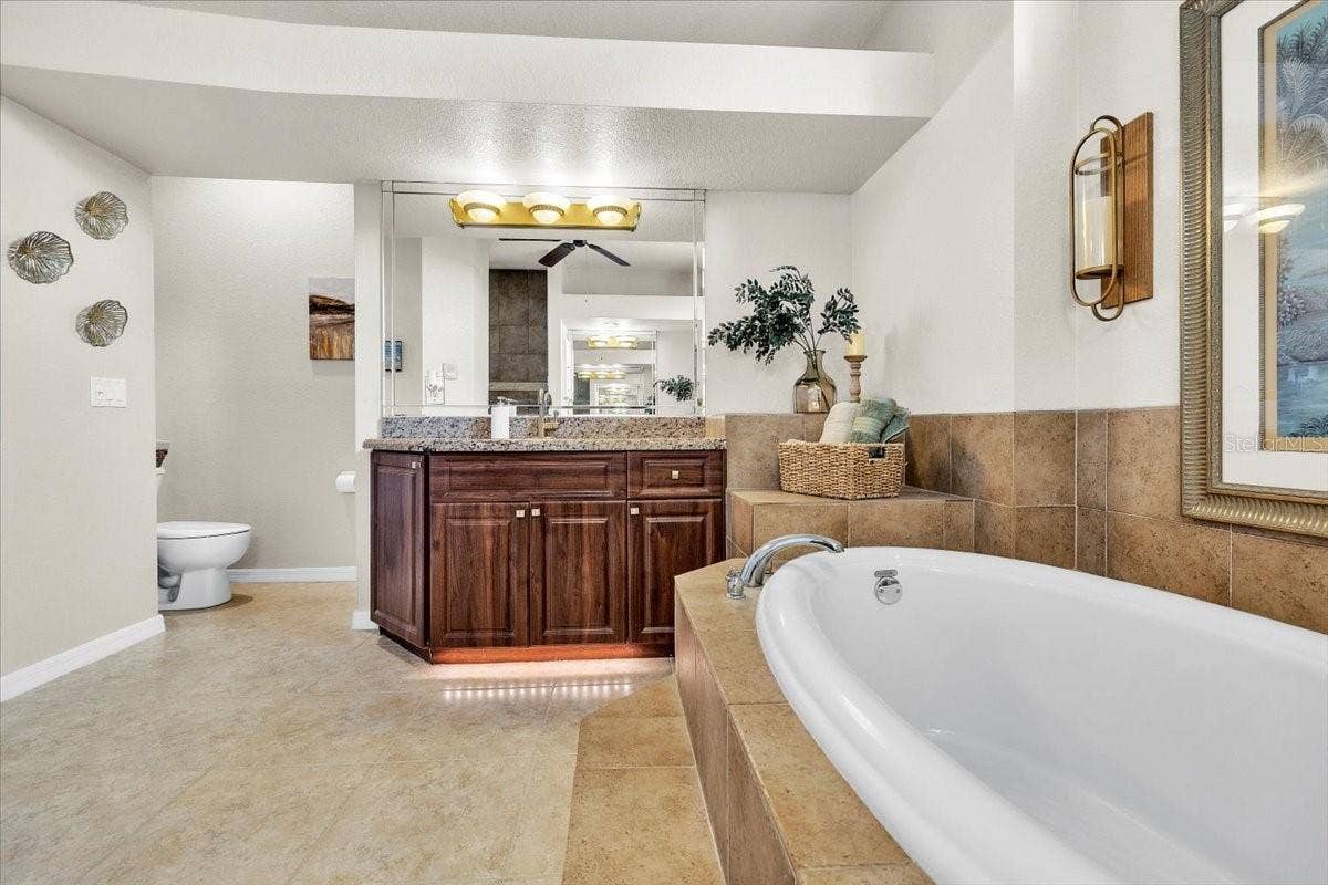 9685 ARNAZ CIRCLE, Port Charlotte, FL 33981