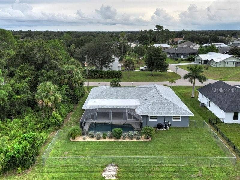 393 MALPELO AVENUE, Punta Gorda, FL 33983 393 MALPELO AVENUE, Punta Gorda, FL 33983