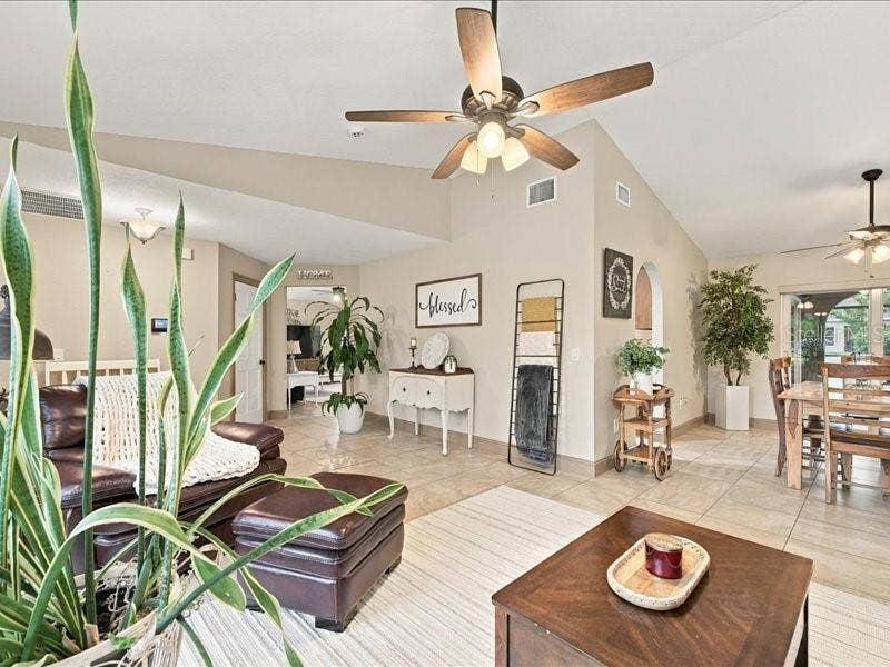 393 MALPELO AVENUE, Punta Gorda, FL 33983 393 MALPELO AVENUE, Punta Gorda, FL 33983