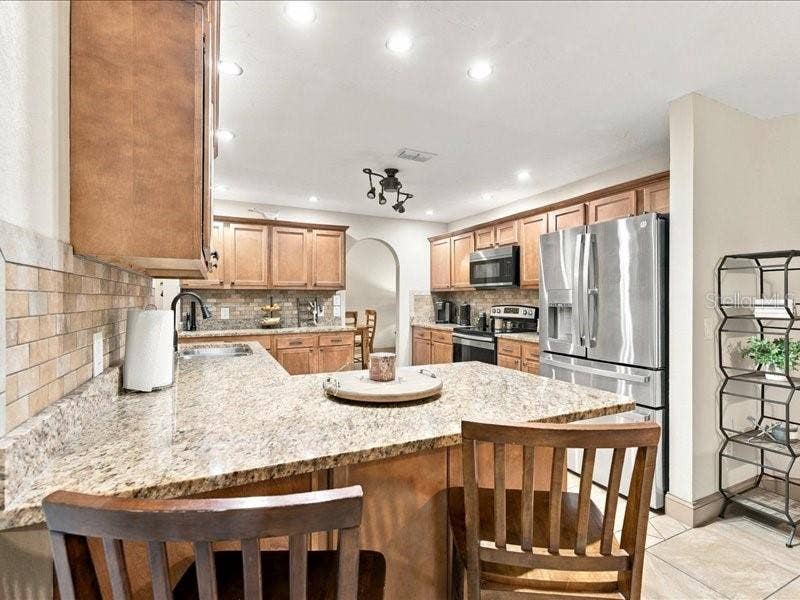 393 MALPELO AVENUE, Punta Gorda, FL 33983 393 MALPELO AVENUE, Punta Gorda, FL 33983