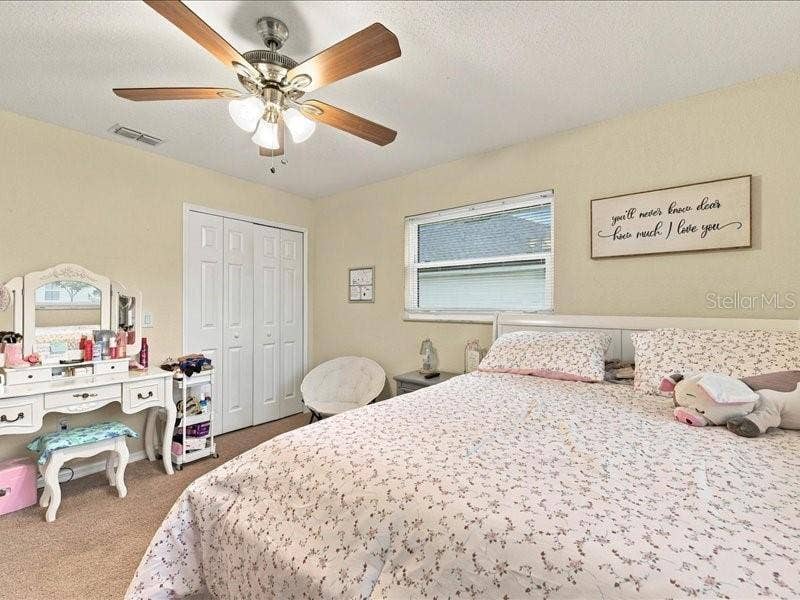 393 MALPELO AVENUE, Punta Gorda, FL 33983 393 MALPELO AVENUE, Punta Gorda, FL 33983