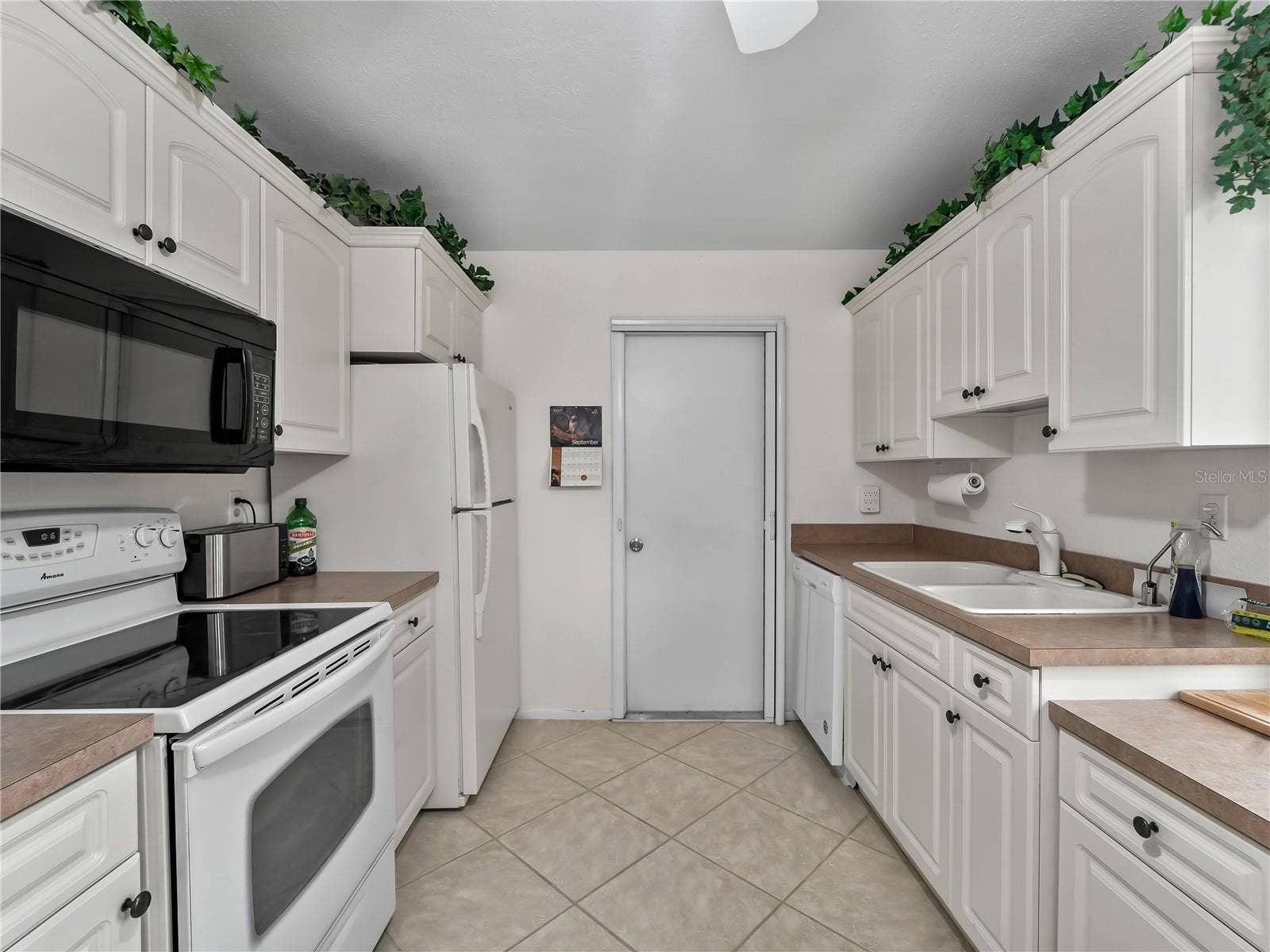 8130 PICKWICK ROAD, North Port, FL 34287 8130 PICKWICK ROAD, North Port, FL 34287