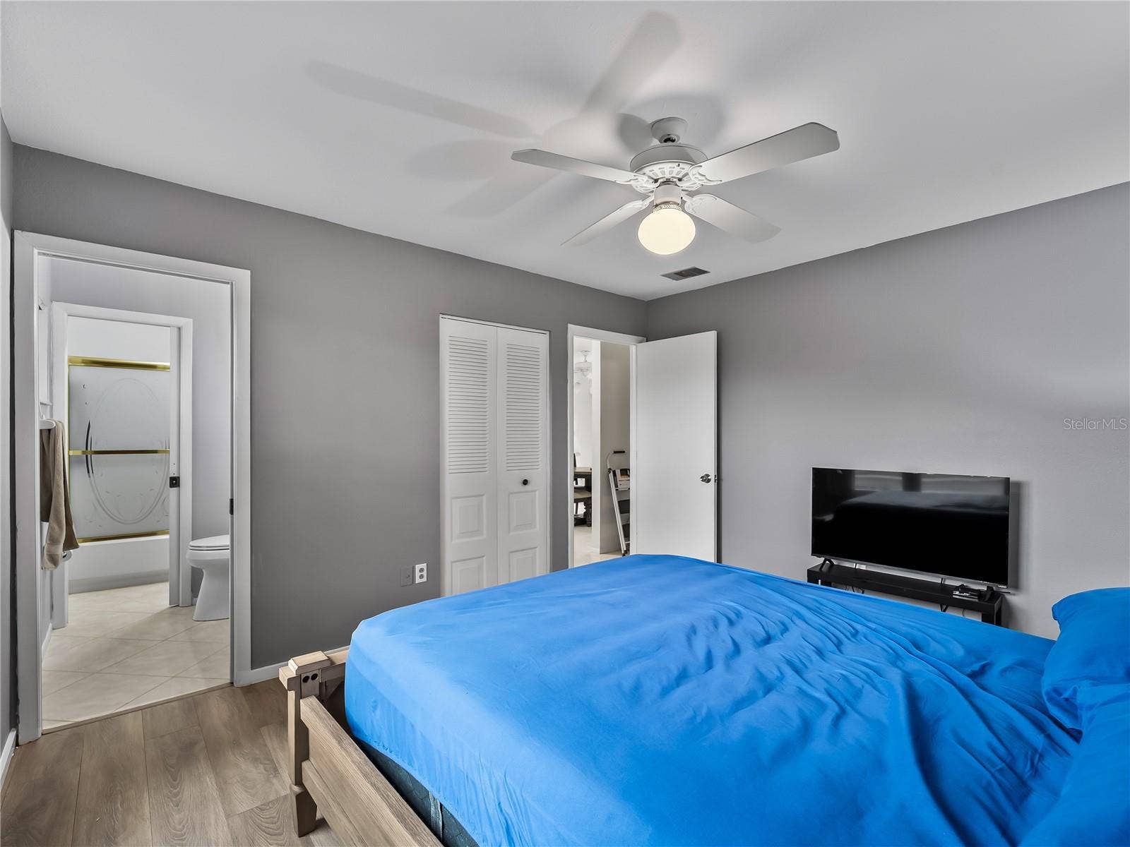 8130 PICKWICK ROAD, North Port, FL 34287 8130 PICKWICK ROAD, North Port, FL 34287