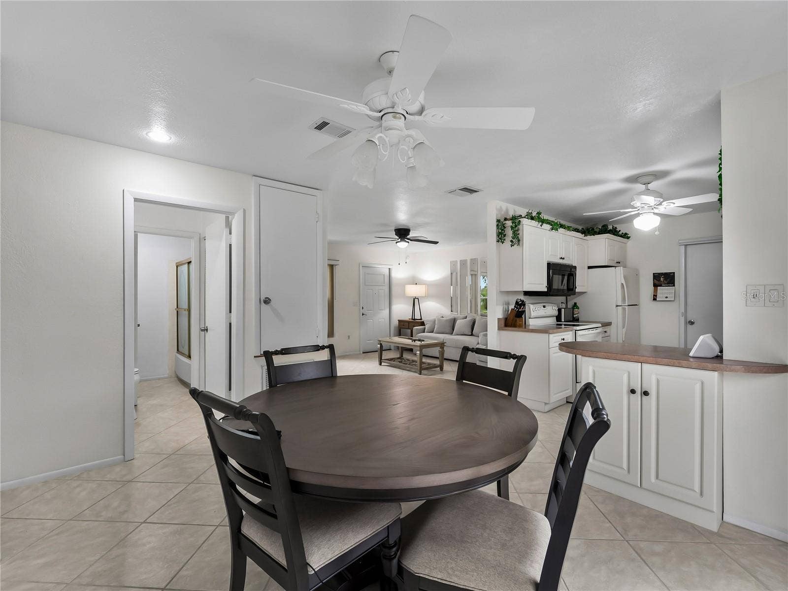 8130 PICKWICK ROAD, North Port, FL 34287 8130 PICKWICK ROAD, North Port, FL 34287