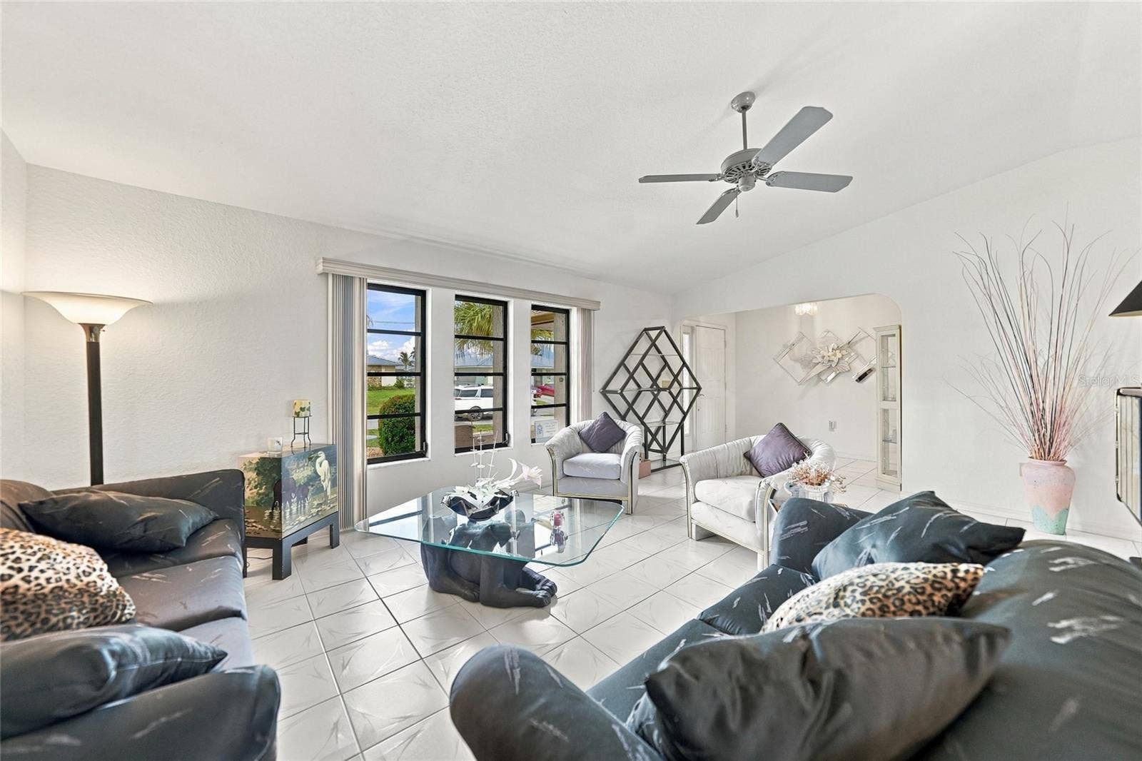 5242 FORBES TERRACE, Port Charlotte, FL 33981 Large Living Room