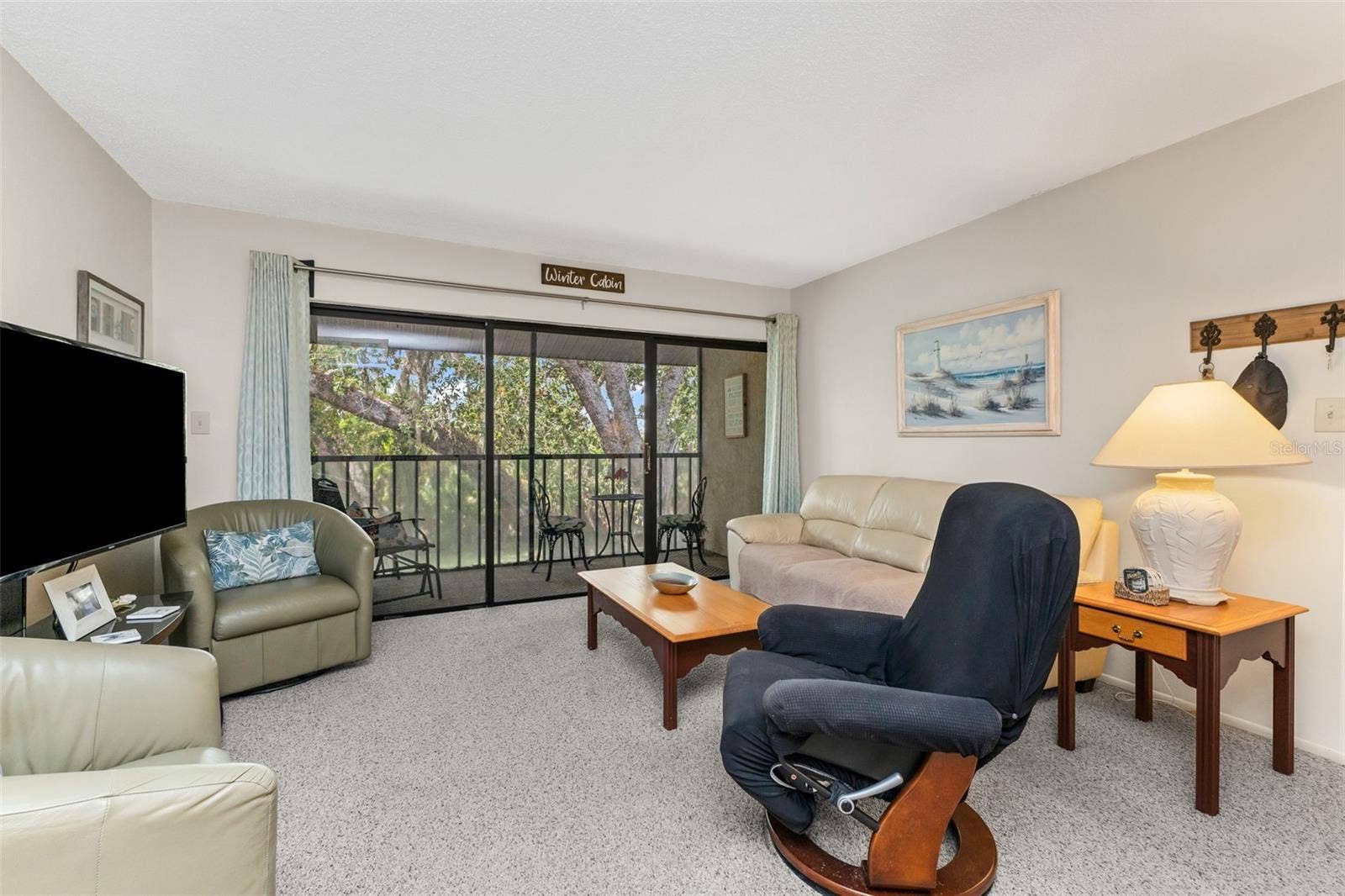 19505 QUESADA AVENUE, #H208, Port Charlotte, FL 33948 Living room