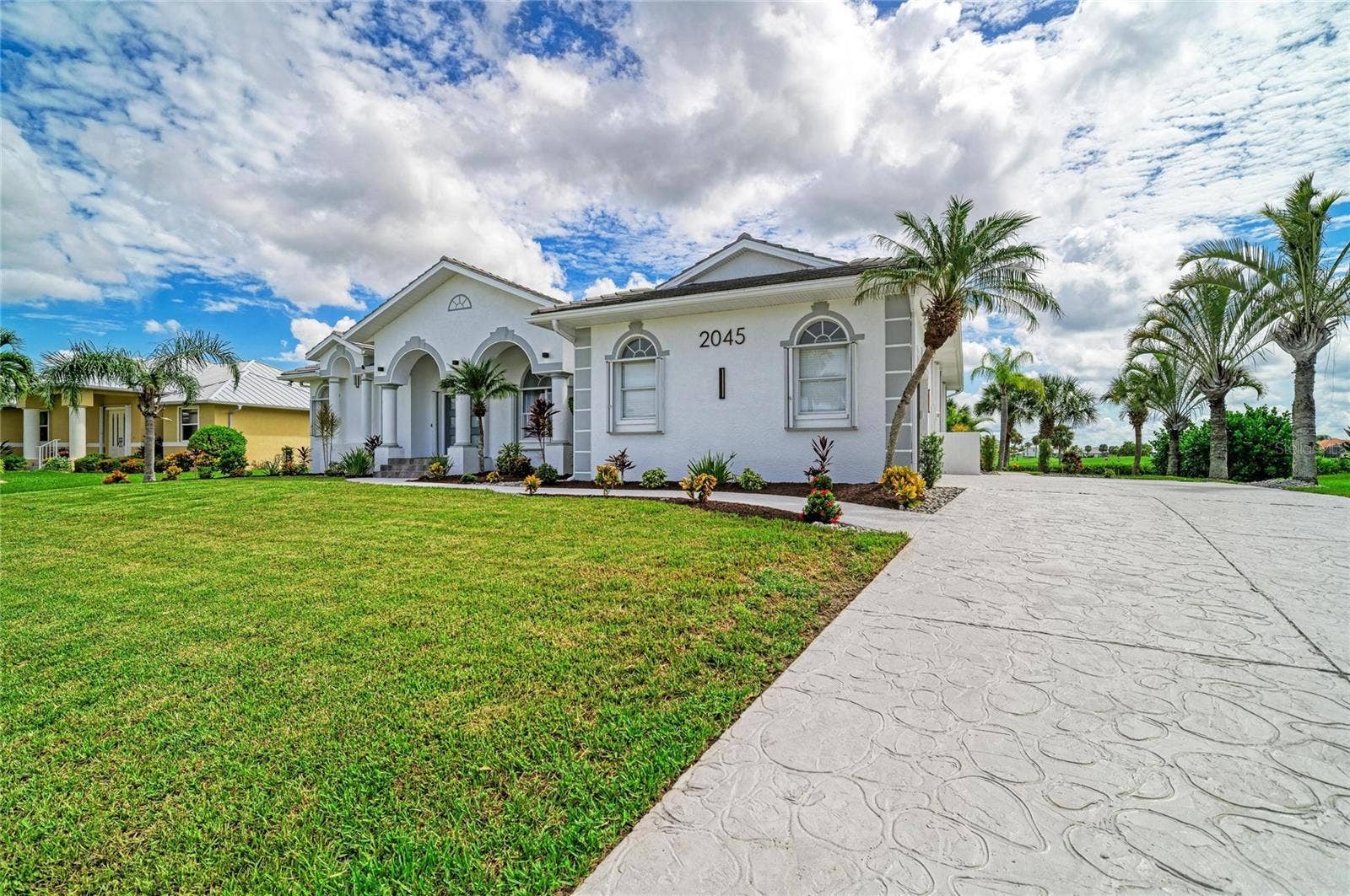 2045 PADRE ISLAND DRIVE, Punta Gorda, FL 33950 2045 PADRE ISLAND DRIVE, Punta Gorda, FL 33950