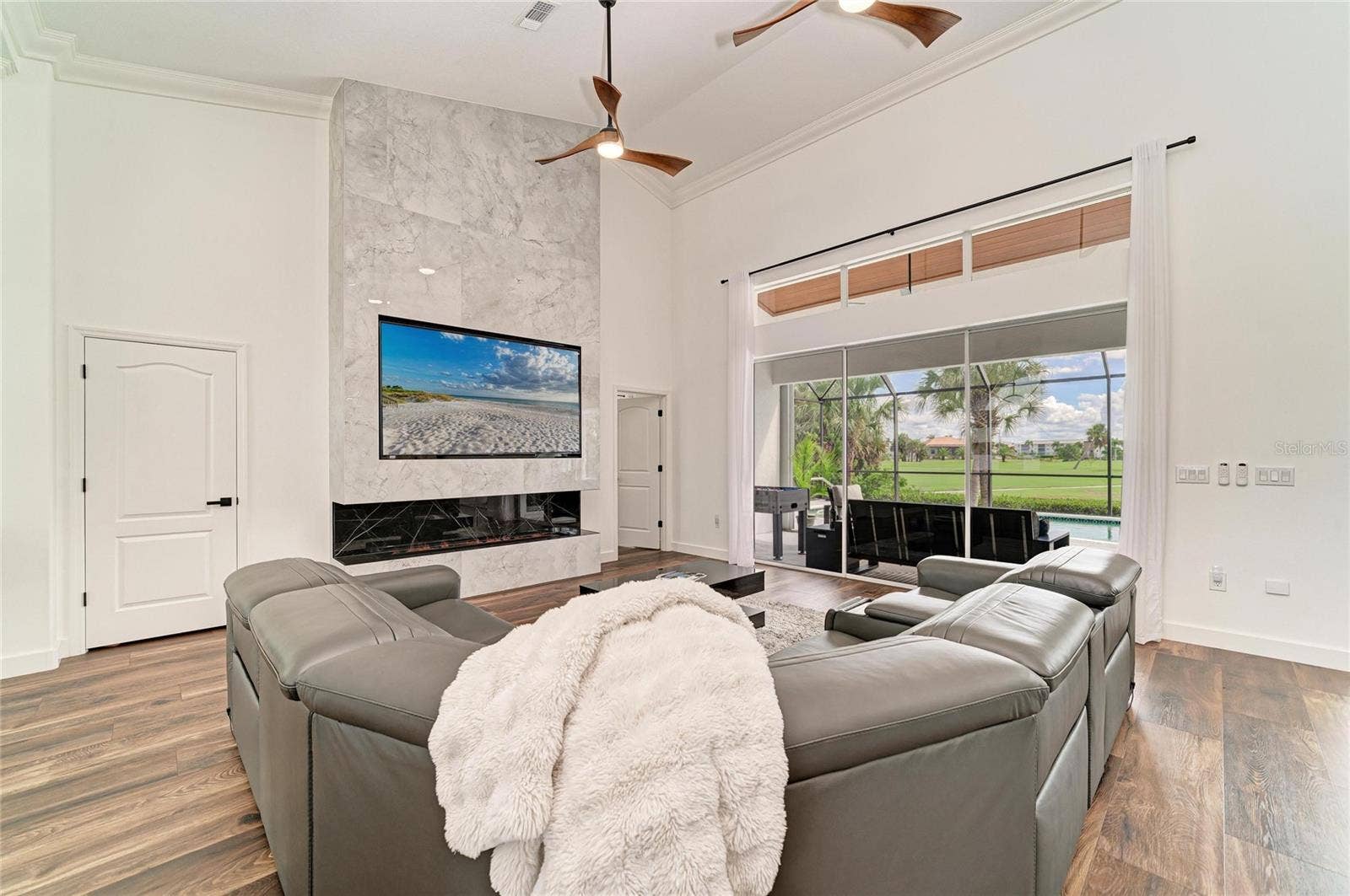 2045 PADRE ISLAND DRIVE, Punta Gorda, FL 33950 2045 PADRE ISLAND DRIVE, Punta Gorda, FL 33950