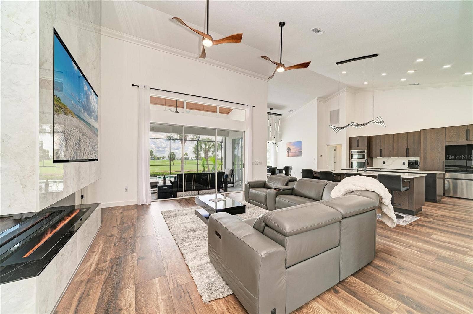 2045 PADRE ISLAND DRIVE, Punta Gorda, FL 33950 2045 PADRE ISLAND DRIVE, Punta Gorda, FL 33950