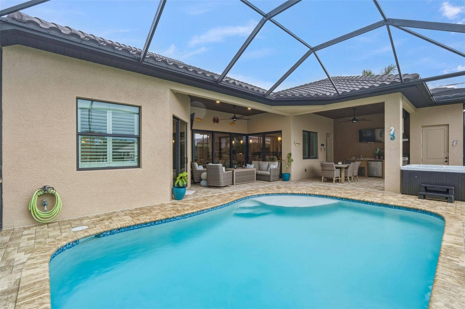 325 SEGOVIA DRIVE, Punta Gorda, FL 33950