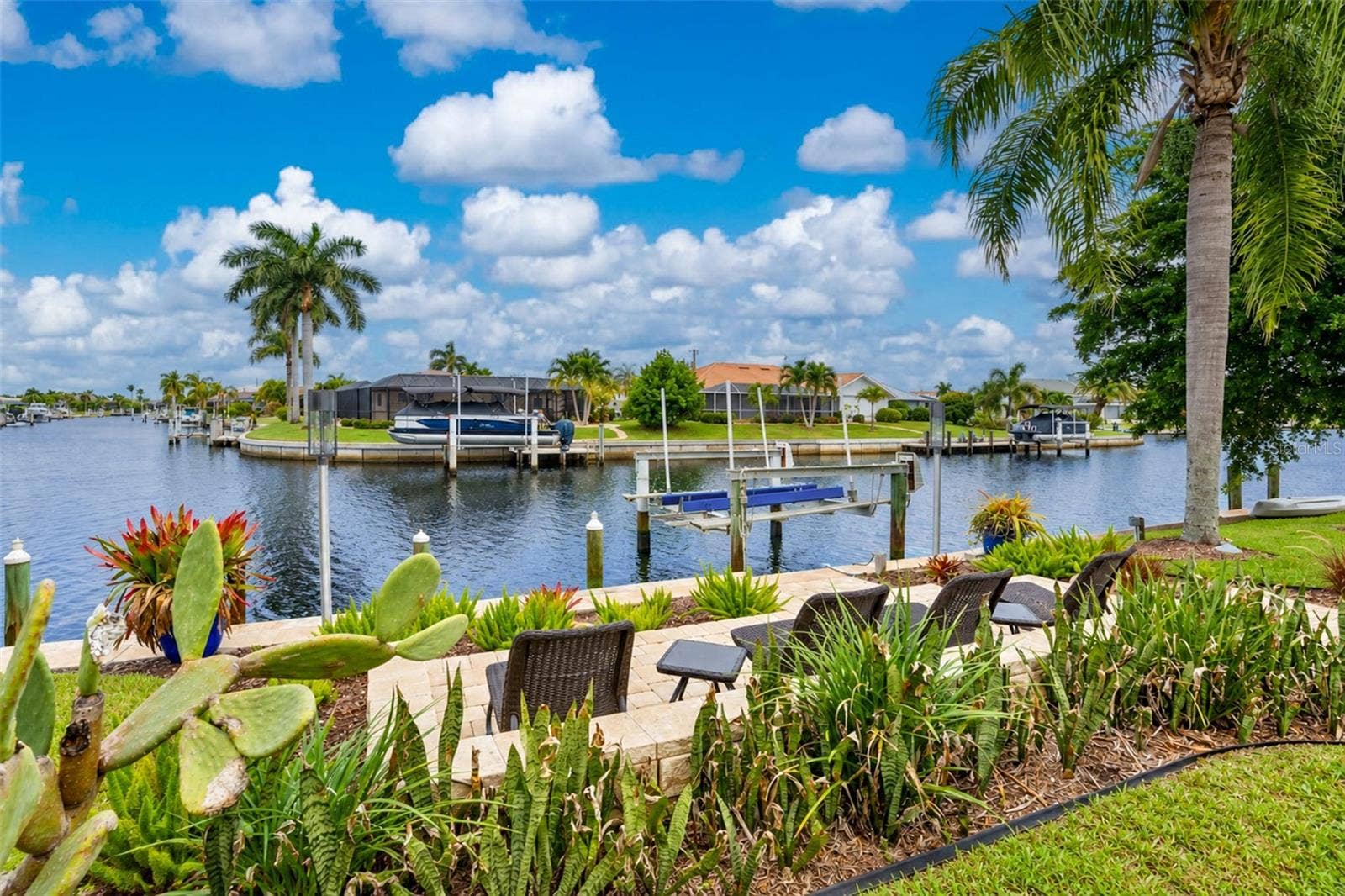 1018 CONECTA DRIVE, Punta Gorda, FL 33950 Patio