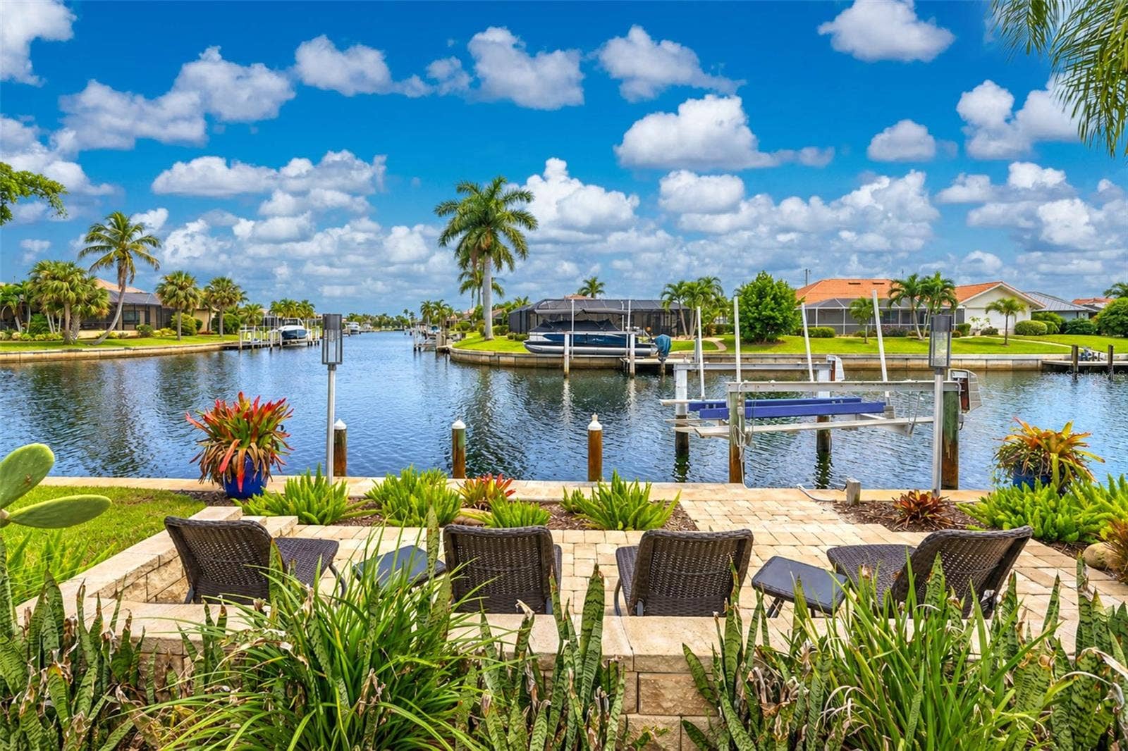 1018 CONECTA DRIVE, Punta Gorda, FL 33950 Patio