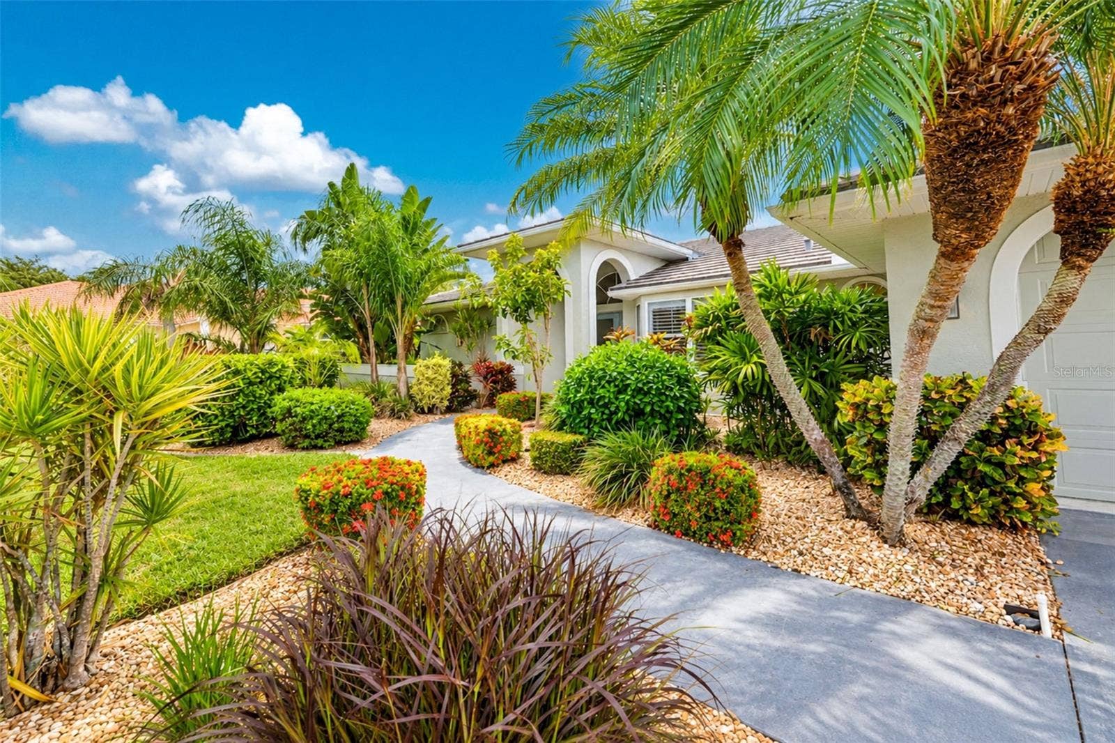 1018 CONECTA DRIVE, Punta Gorda, FL 33950 Front Elevation