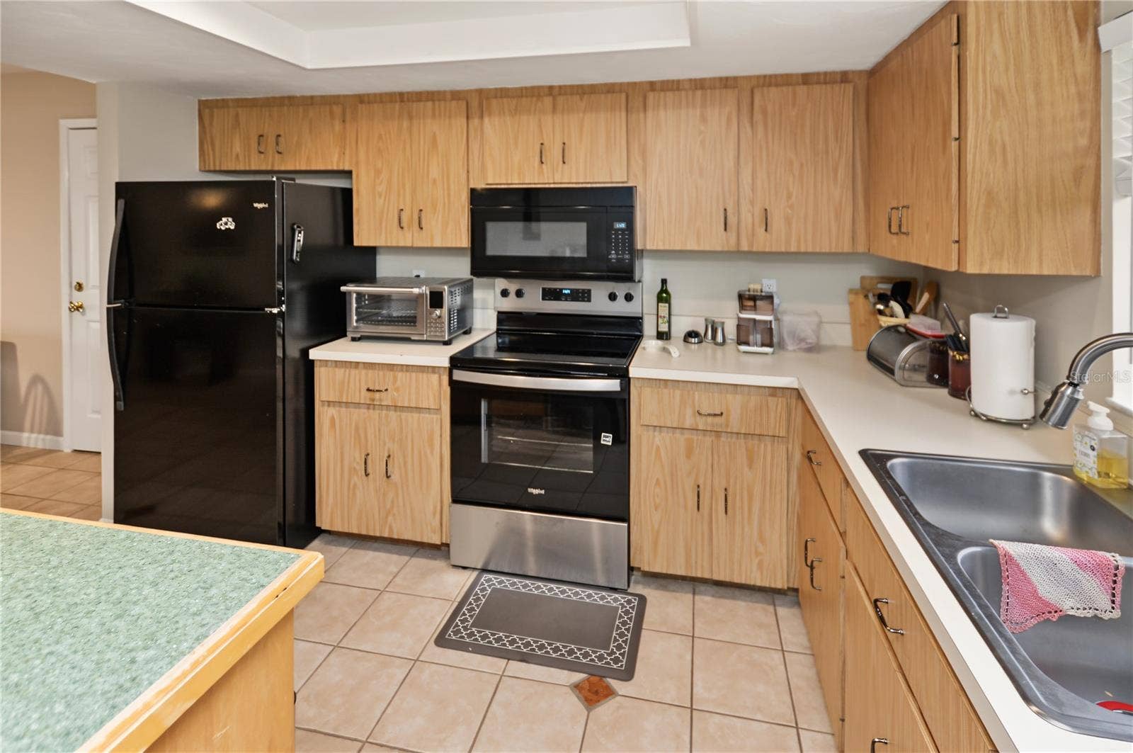 457 ALBEE FARM ROAD, #V13, Venice, FL 34285 Kitchen