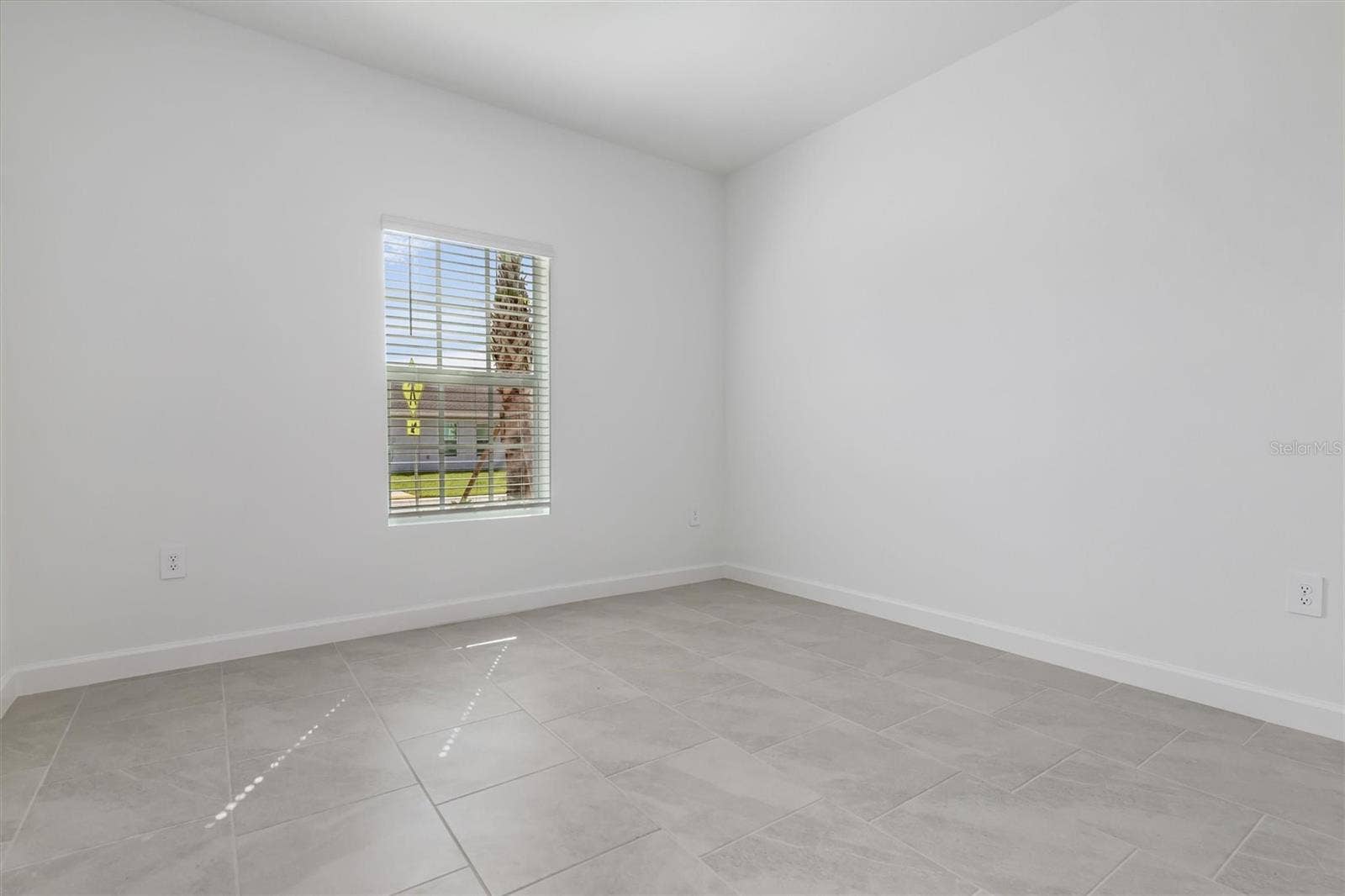 Second Bedroom in Front of House