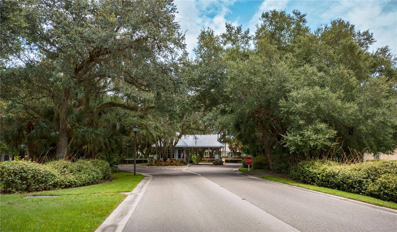 19325 WATER OAK DRIVE, #204, Port Charlotte, FL 33948 19325 WATER OAK DRIVE, #204, Port Charlotte, FL 33948