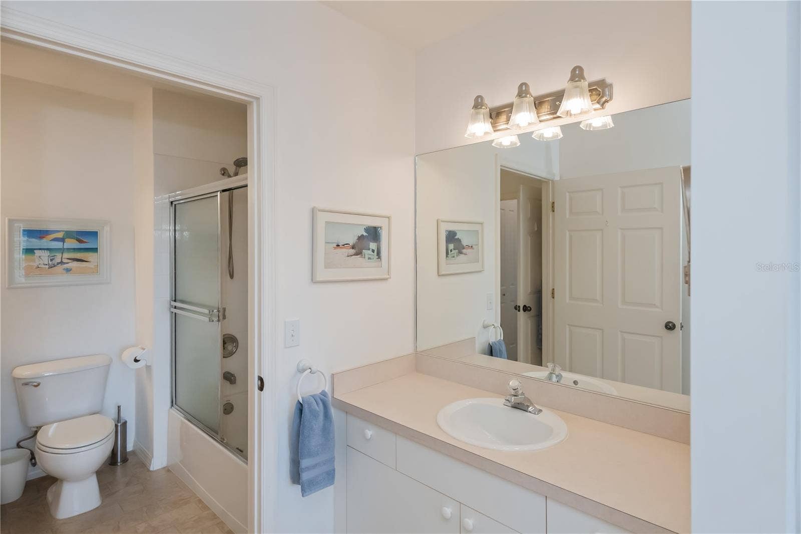 19325 WATER OAK DRIVE, #204, Port Charlotte, FL 33948 19325 WATER OAK DRIVE, #204, Port Charlotte, FL 33948