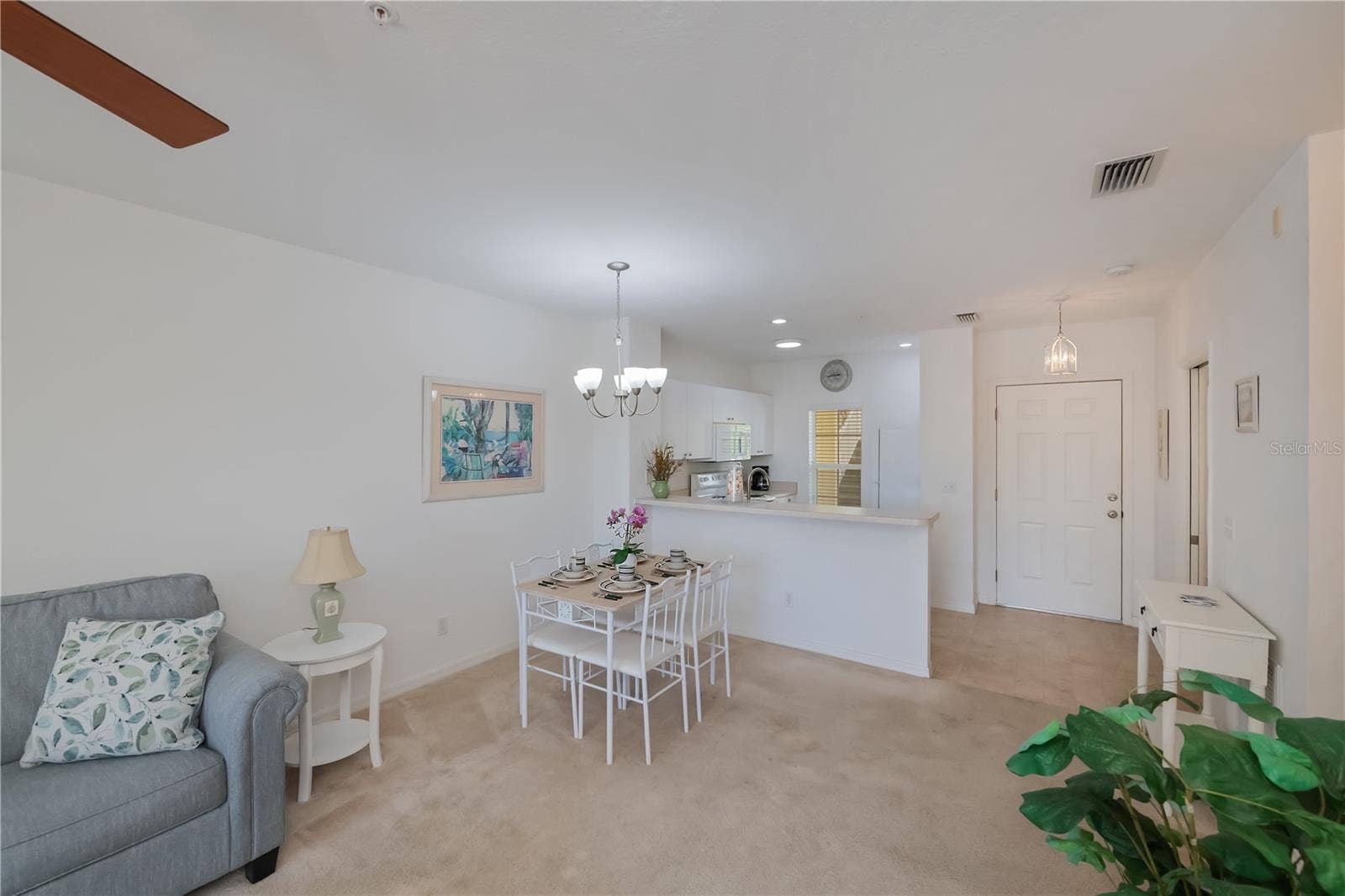 19325 WATER OAK DRIVE, #204, Port Charlotte, FL 33948 19325 WATER OAK DRIVE, #204, Port Charlotte, FL 33948