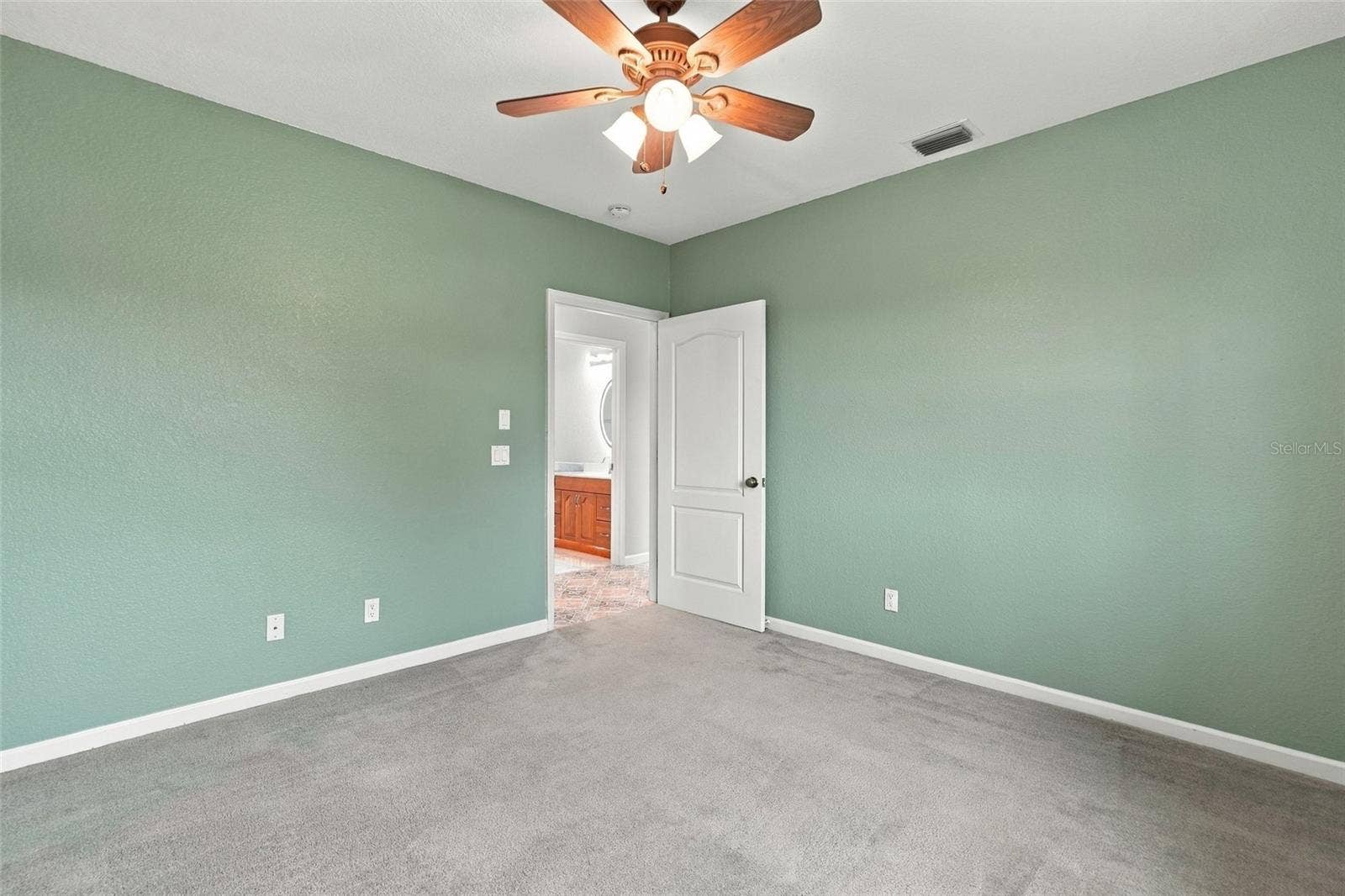 18149 OHARA DRIVE, Port Charlotte, FL 33948
