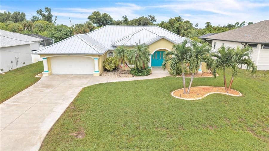 Property photo for 12 TOURNAMENT ROAD, Rotonda West, FL