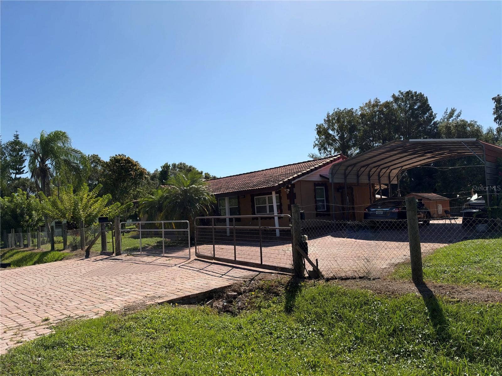 1881 SE CHERRY DRIVE, Arcadia, FL 34266 1881 SE CHERRY DRIVE, Arcadia, FL 34266