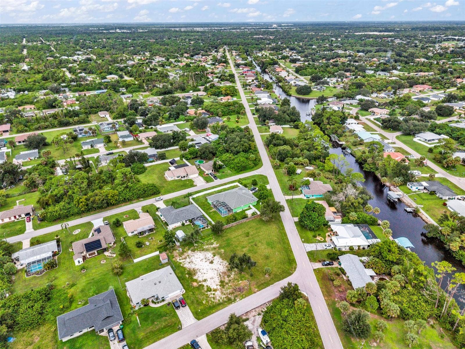 2425 WOODYGLEN STREET, Port Charlotte, FL 33948 2425 WOODYGLEN STREET, Port Charlotte, FL 33948