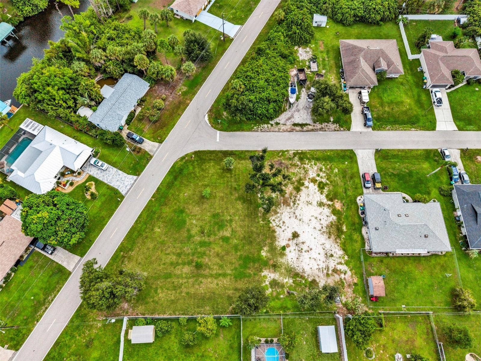 2425 WOODYGLEN STREET, Port Charlotte, FL 33948 2425 WOODYGLEN STREET, Port Charlotte, FL 33948