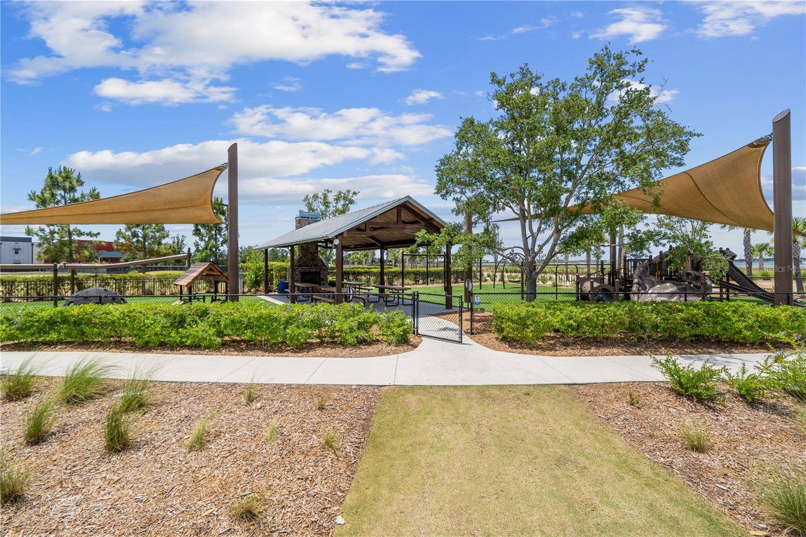 42363 EDGEWATER DRIVE, Punta Gorda, FL 33982 42363 EDGEWATER DRIVE, Punta Gorda, FL 33982