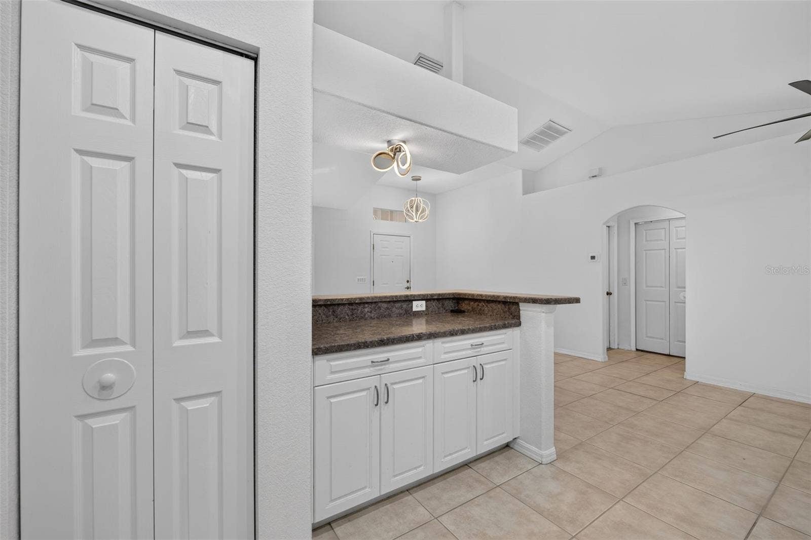 2184 ONONDAGA LANE, Punta Gorda, FL 33983 Kitchen - Work counter/Breakfast Bar
