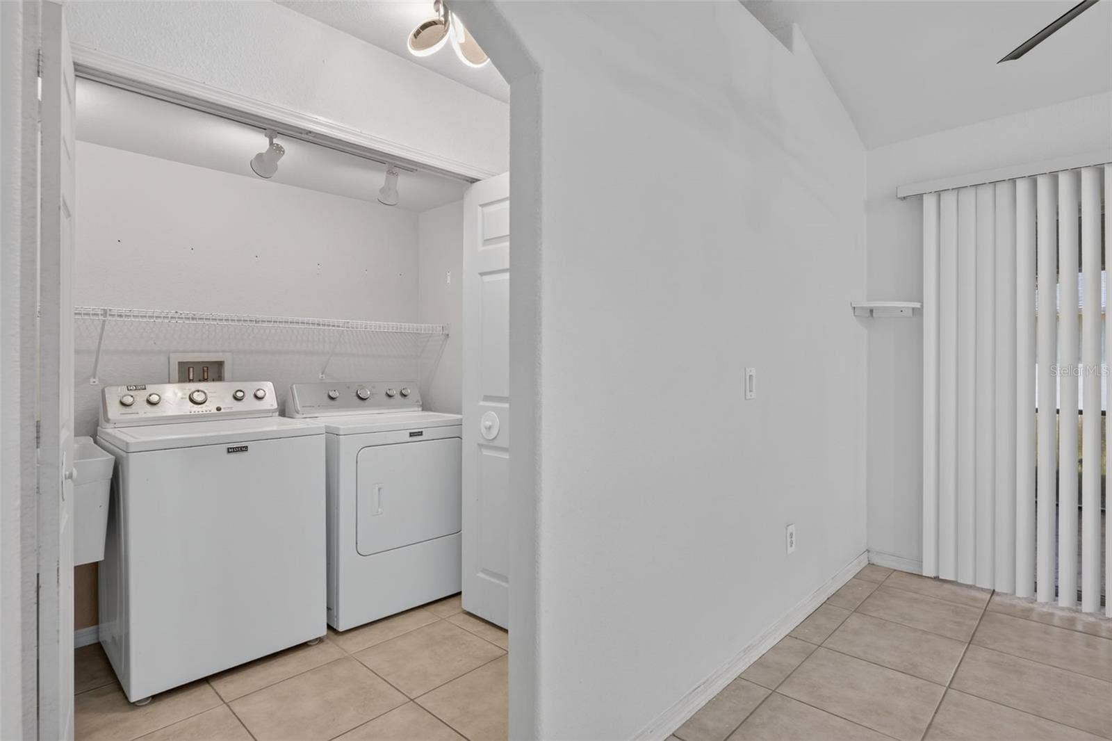 2184 ONONDAGA LANE, Punta Gorda, FL 33983 Interior Laundry Closet