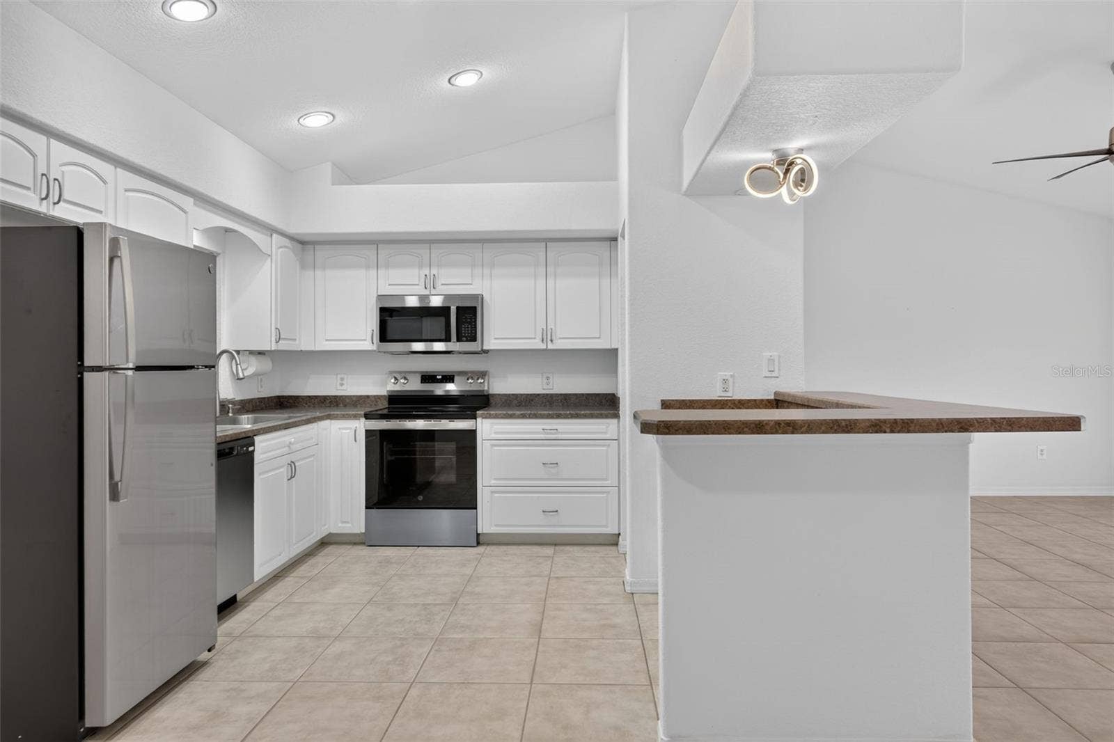 2184 ONONDAGA LANE, Punta Gorda, FL 33983 Kitchen- New Appliances